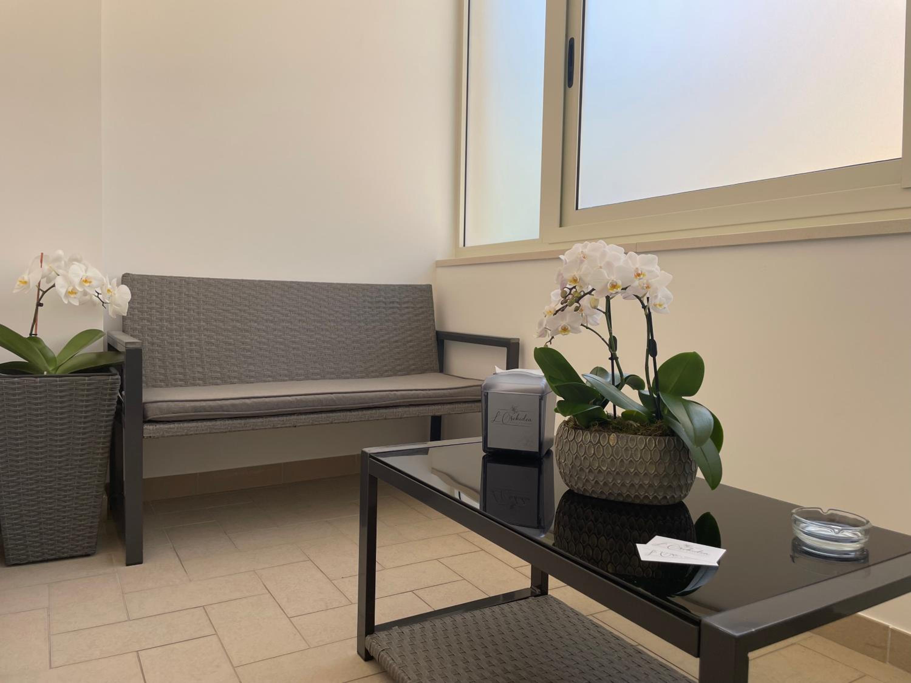Superior King Suite - Photo 29