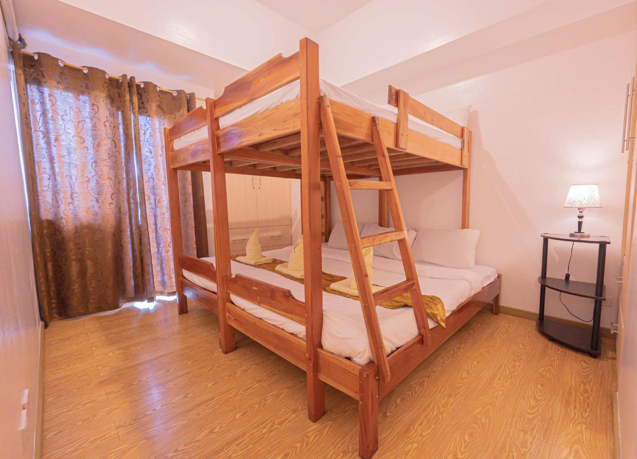 Two-Bedroom Apartment - Photo 8