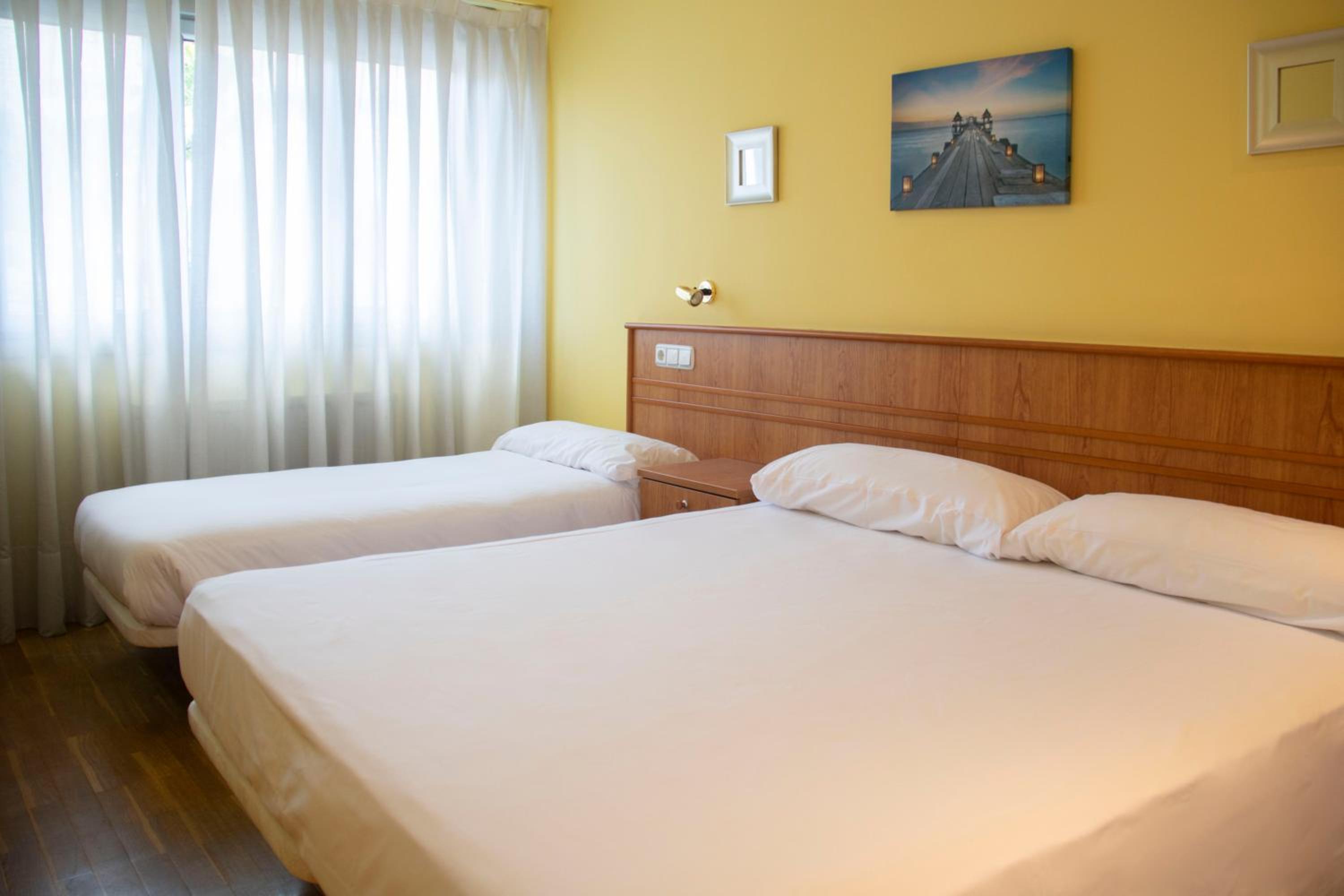 Habitación Doble con Cama Supletoria