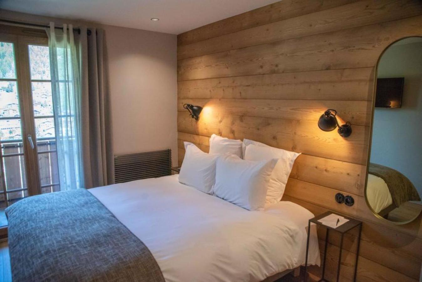 Double Room with Balcony or Terrace - Photo 2