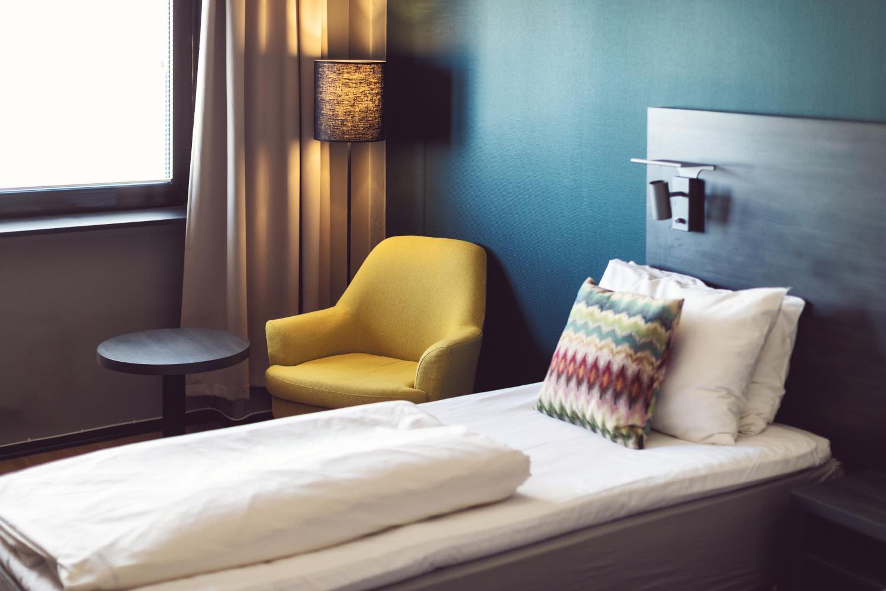 Standard Twin Room - Photo 14