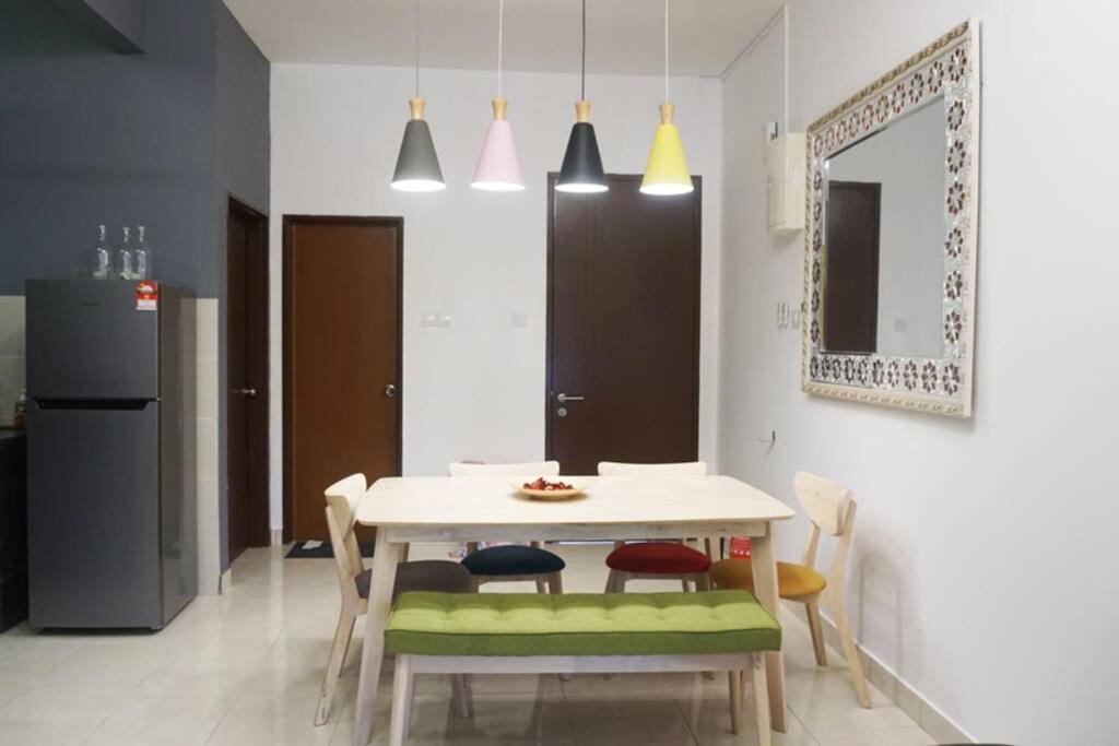 Three-Bedroom Apartment photo 2