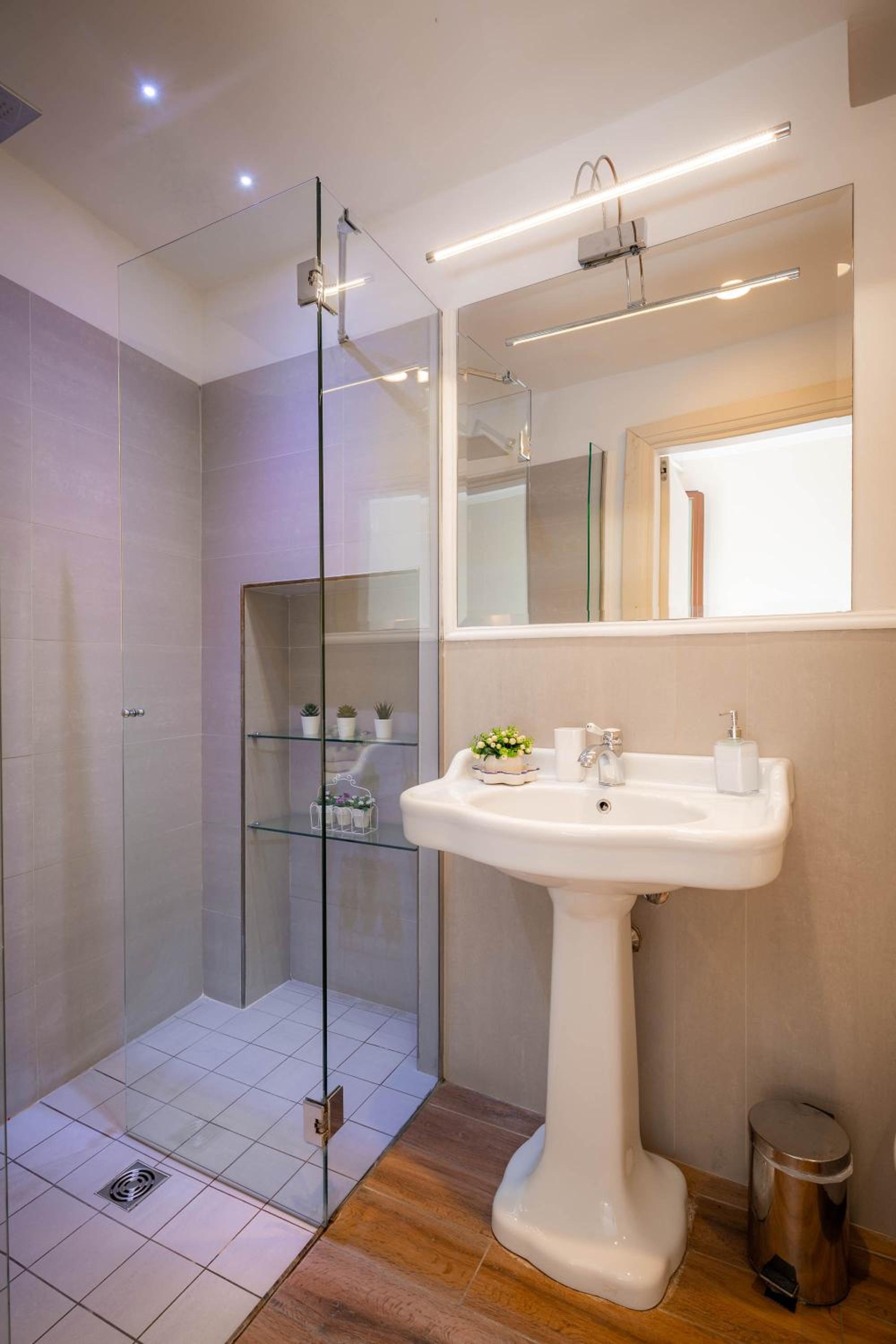 Deluxe Room with monument view photo 2