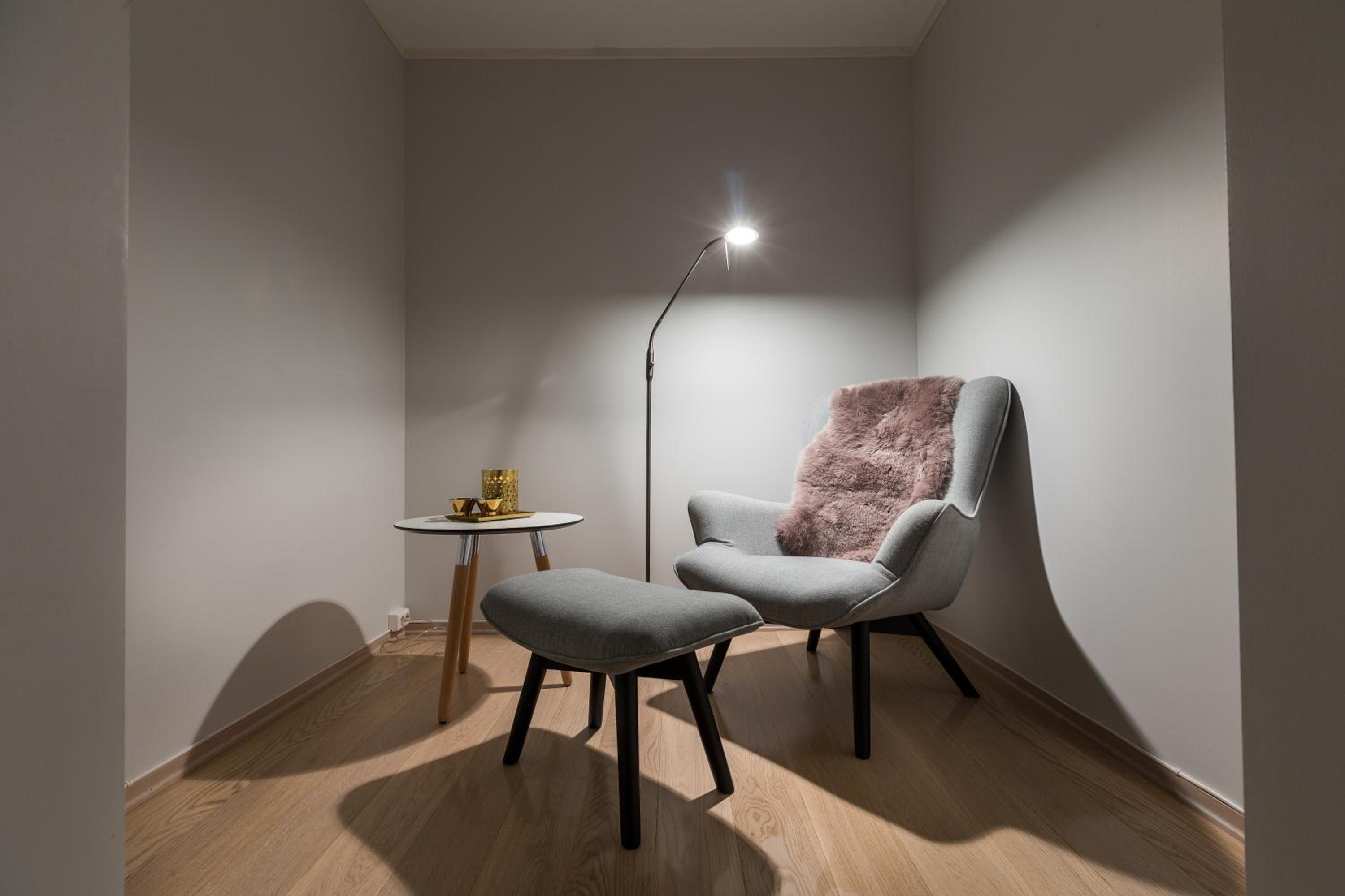 Four-Bedroom Apartment - Photo 11