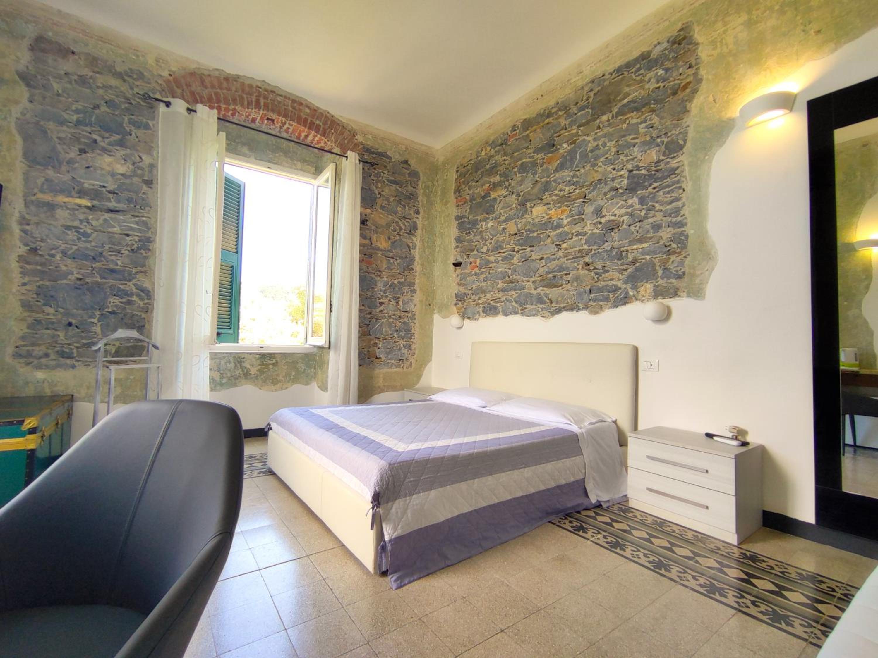 Deluxe Double Room with Sea View