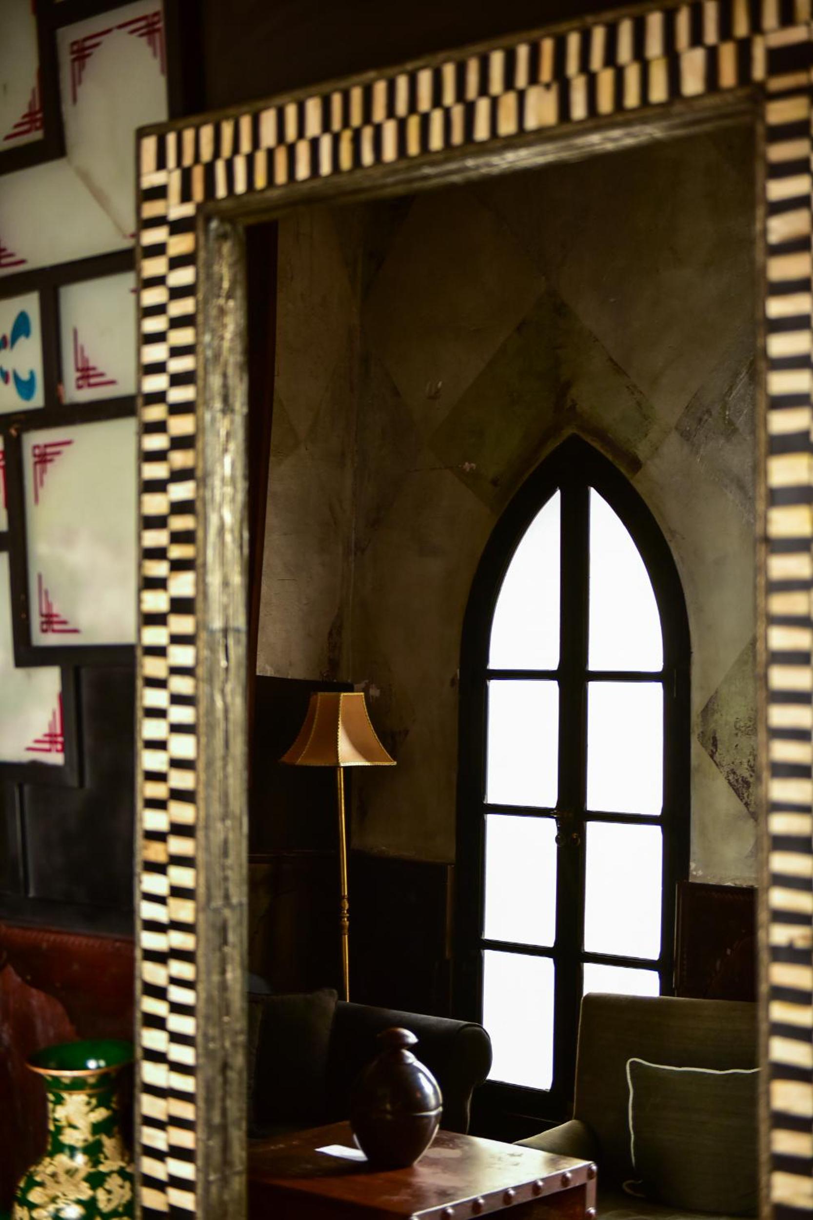 Deluxe Suite - Photo 6