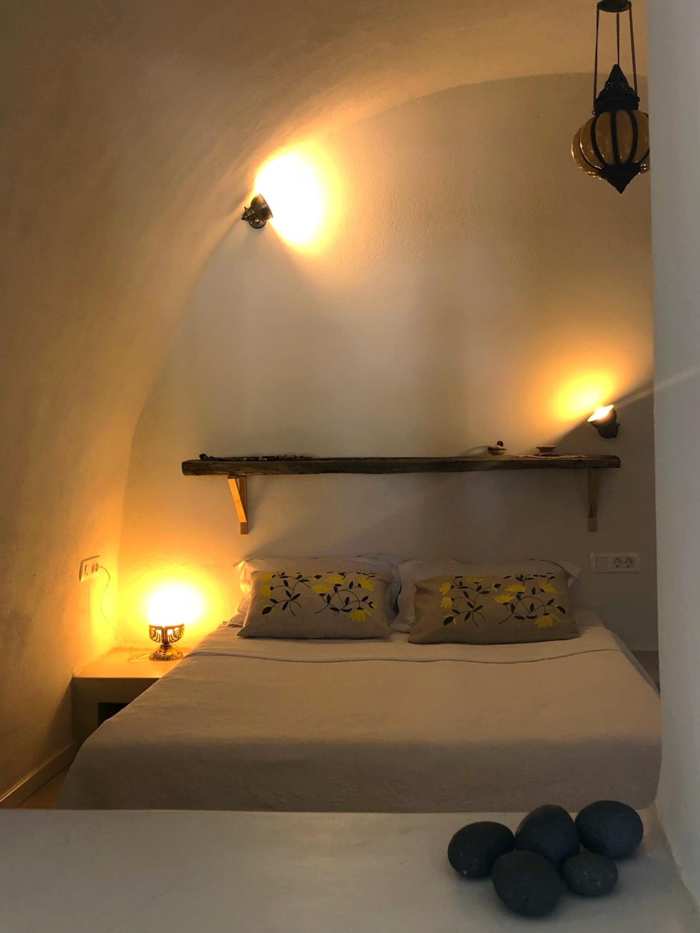 Two-Bedroom Villa - Photo 15