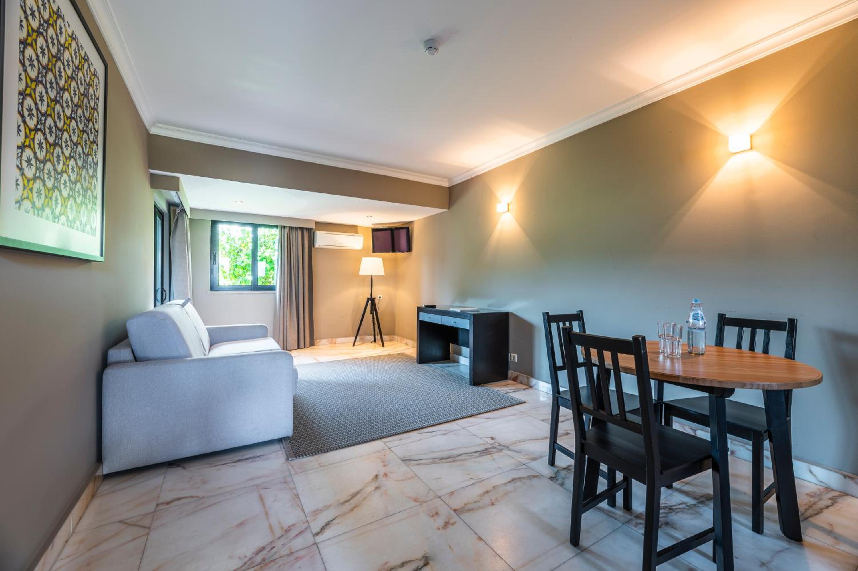 Sunset Apartment