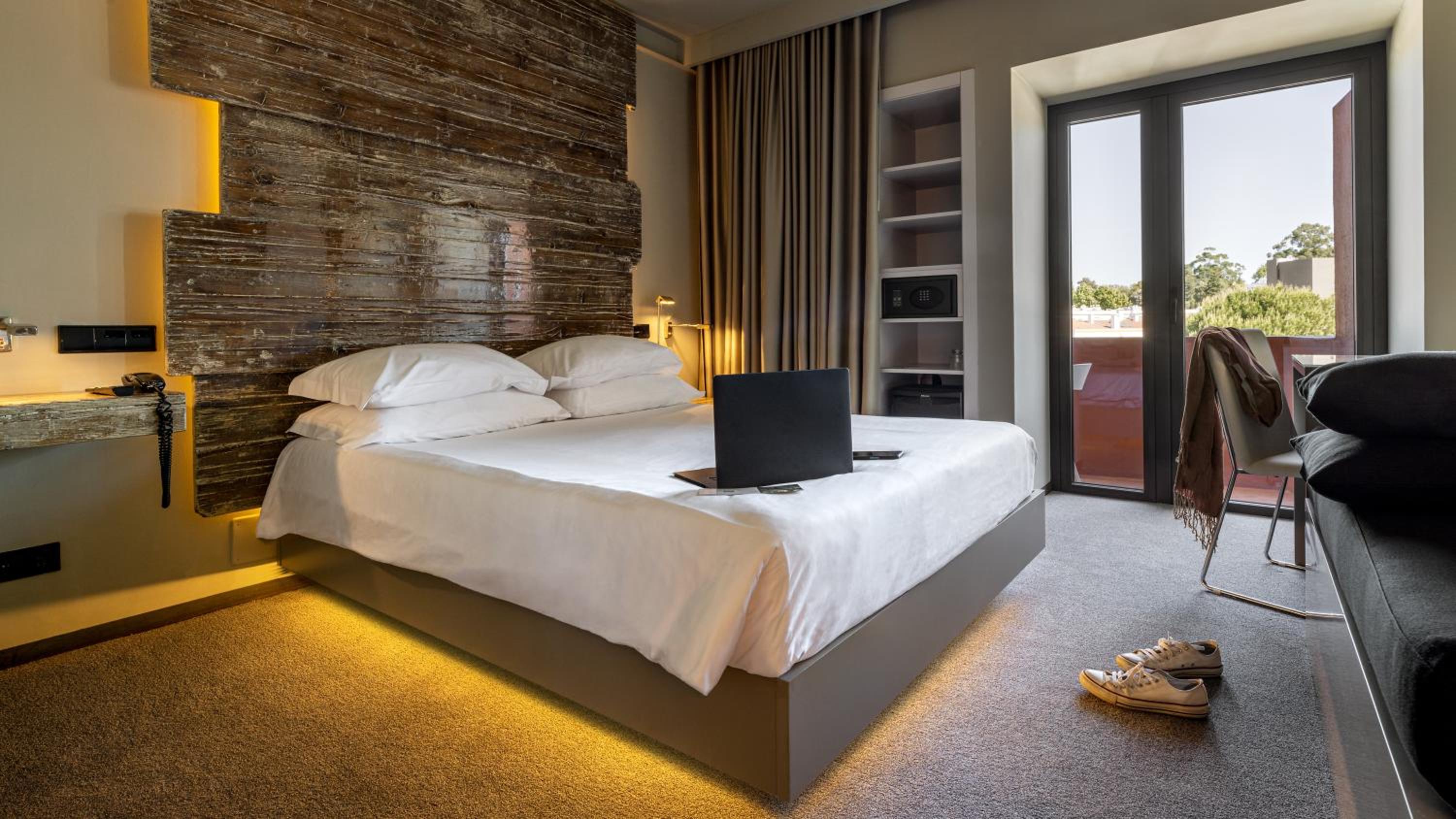 Classic Double Room - Photo 7
