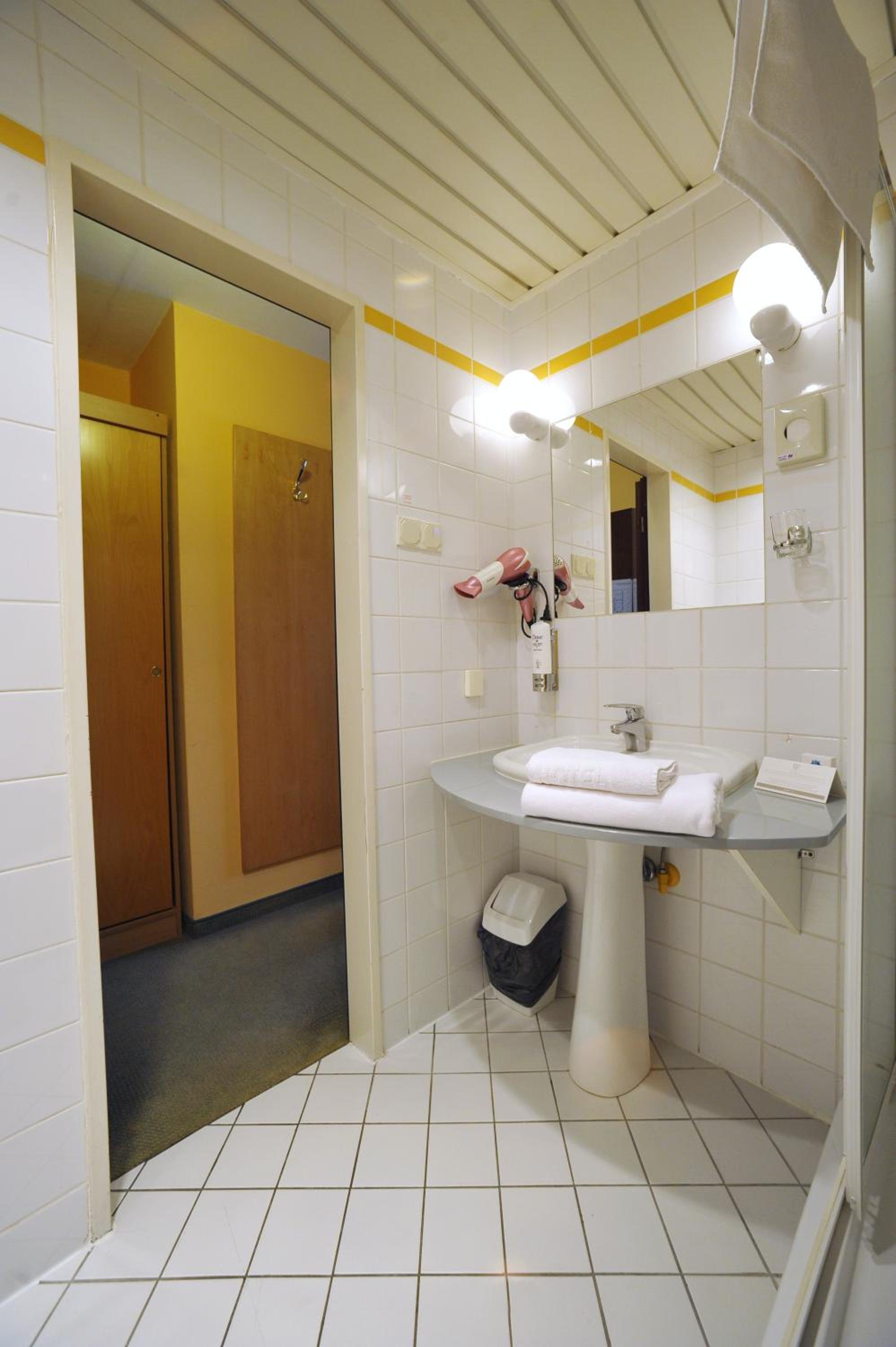 Double Room - Photo 4