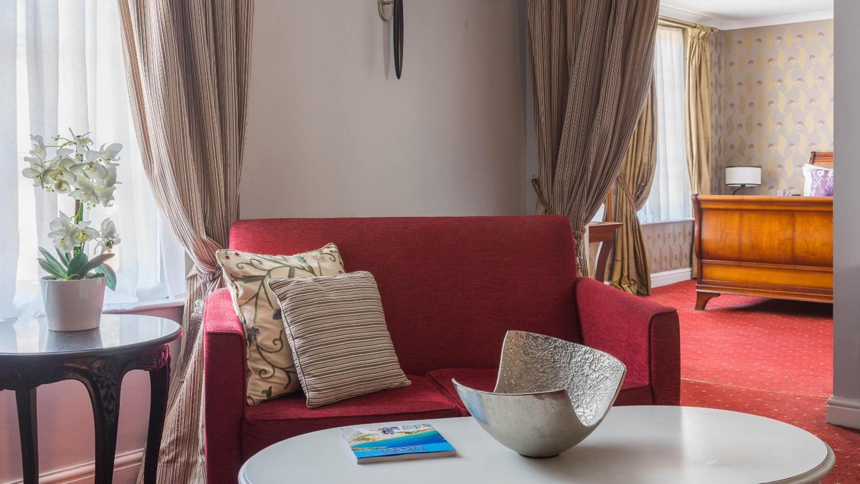 Standard Suite - Photo 4