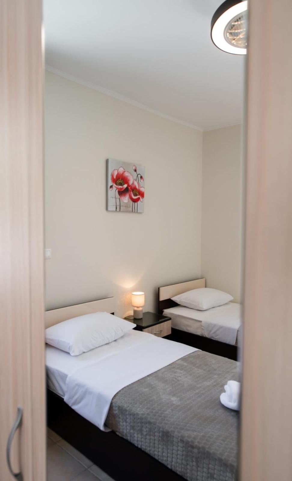 Three-Bedroom House photo 2