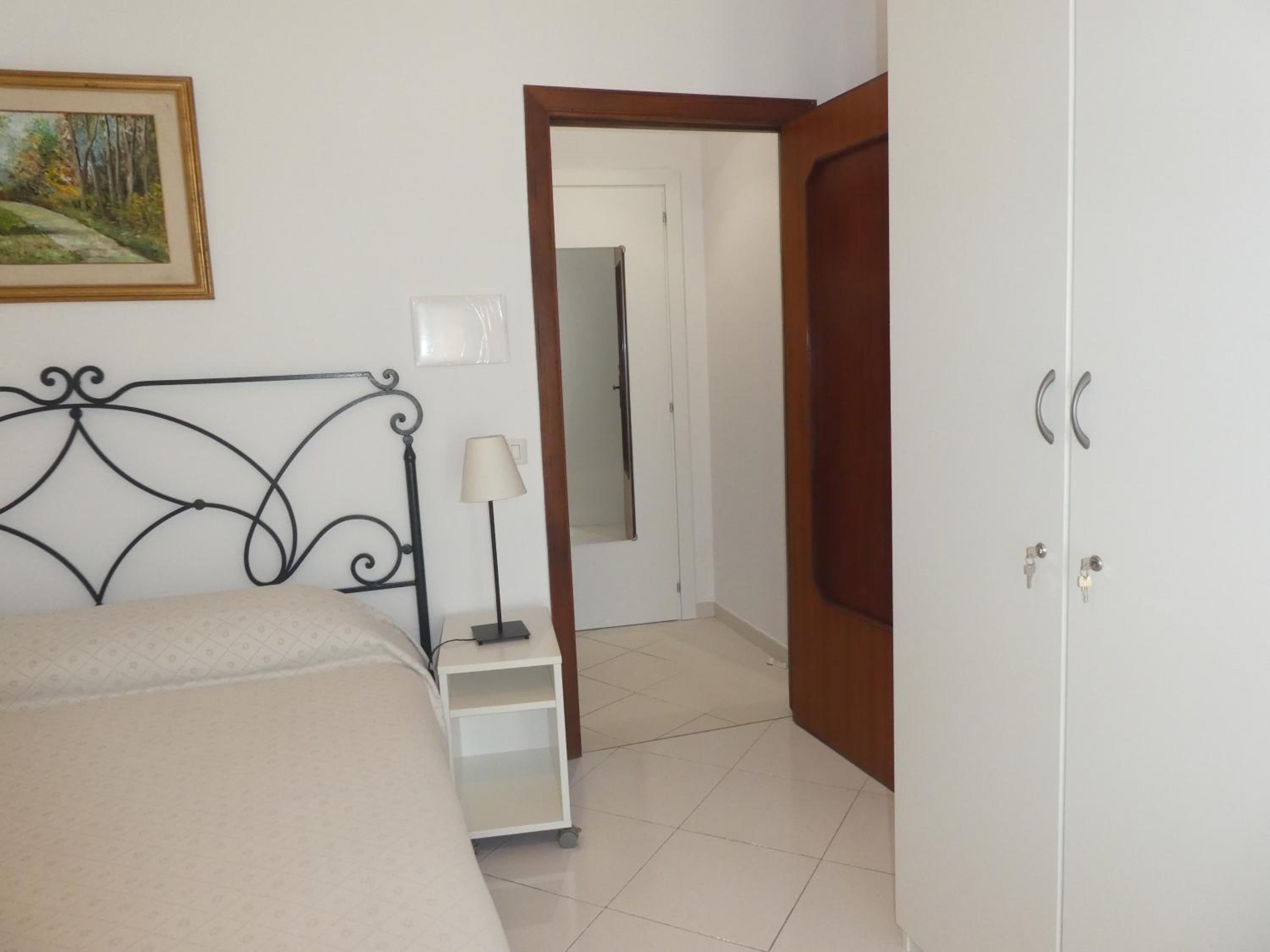 Deluxe Double Room with Balcony and Sea View - Photo 4