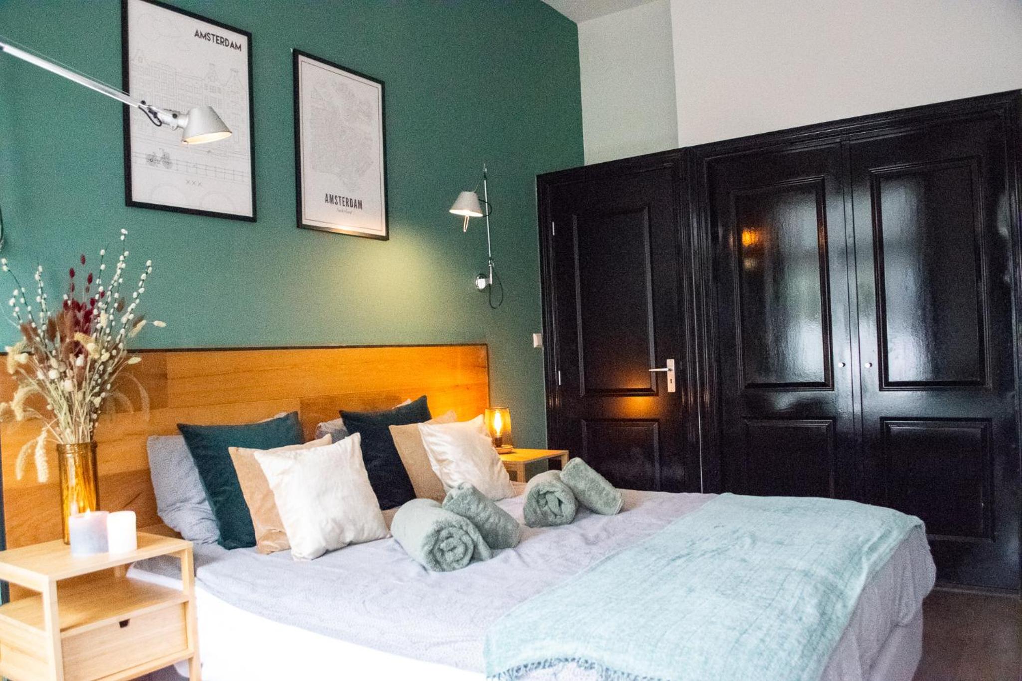 King Room with Spa Bath photo 3