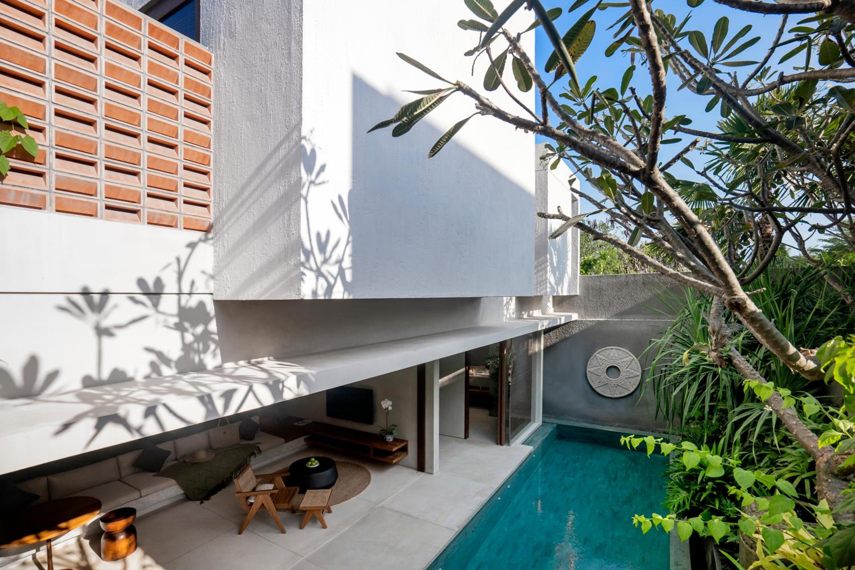 One-Bedroom Villa with Private Pool - Photo 9