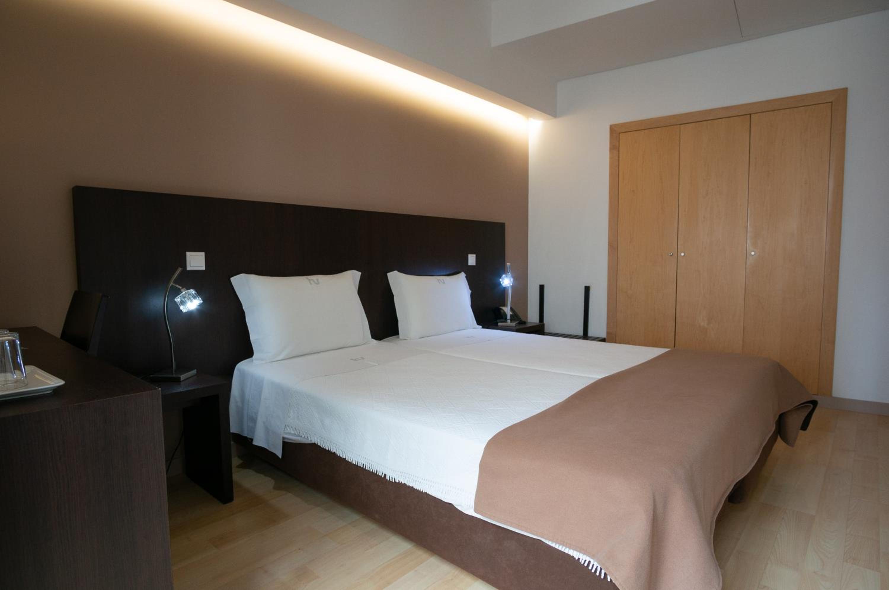 Double or Twin Room photo 2