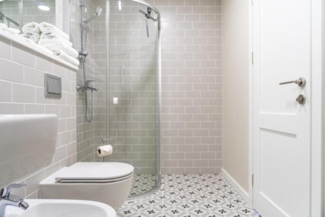 Apartment - Photo 33