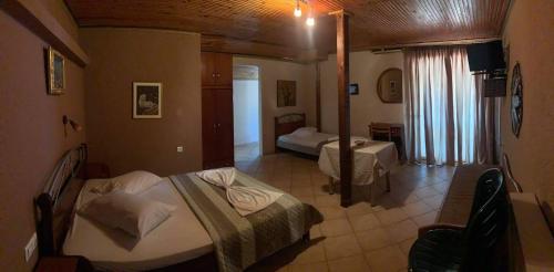 Classic Quadruple Room