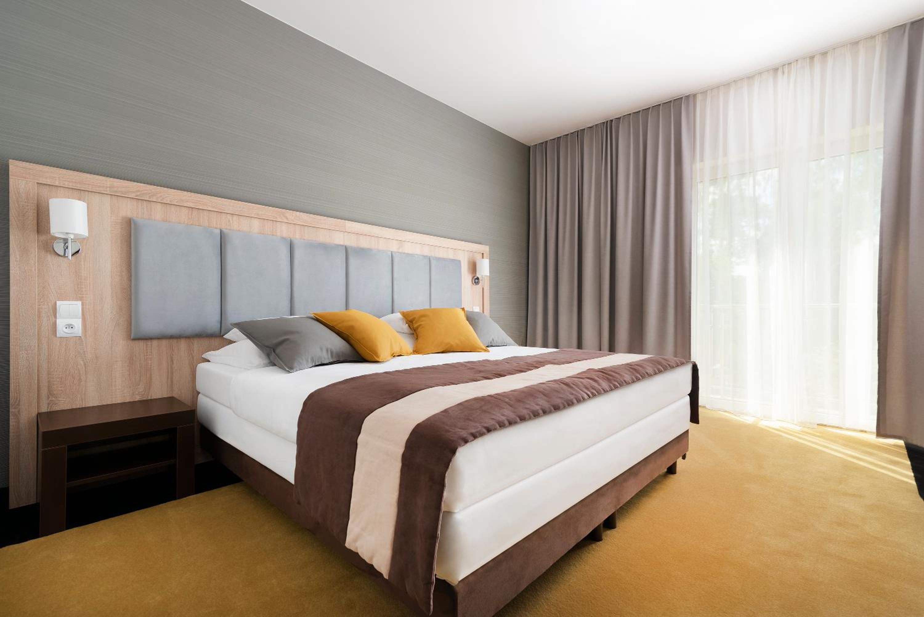 Deluxe Double or Twin Room with Balcony photo 2