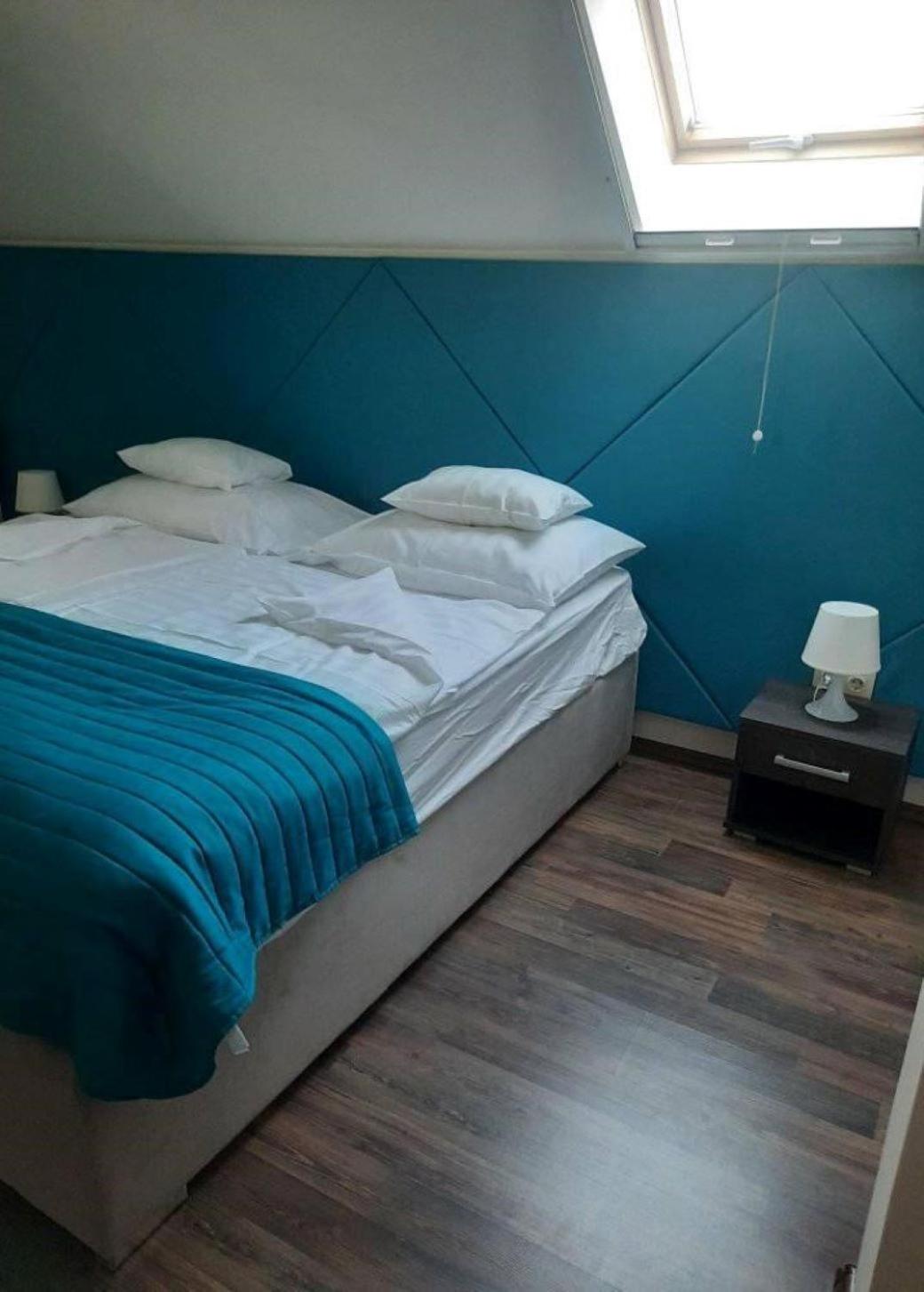 Standard Twin Room photo 3
