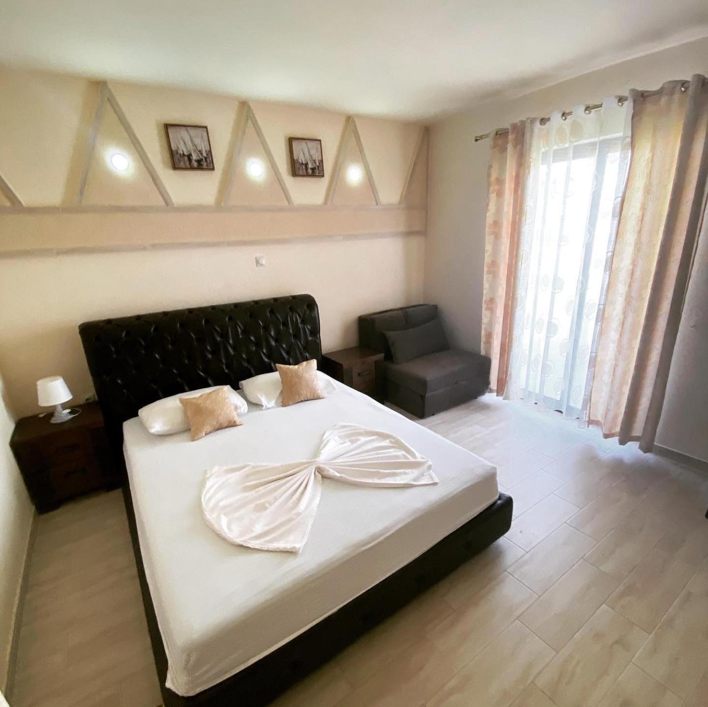 Triple Room with Balcony - Photo 1