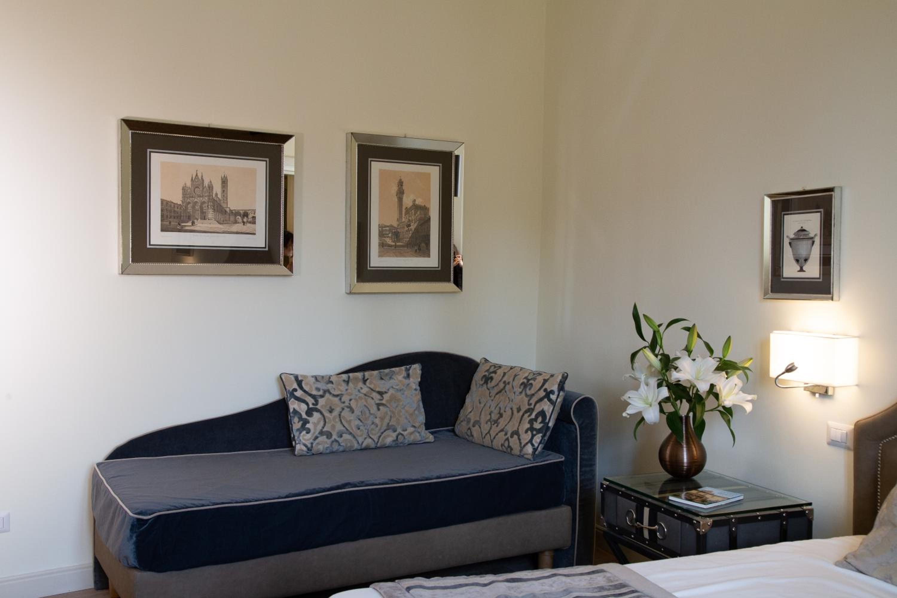 Deluxe Room with monument view photo 1