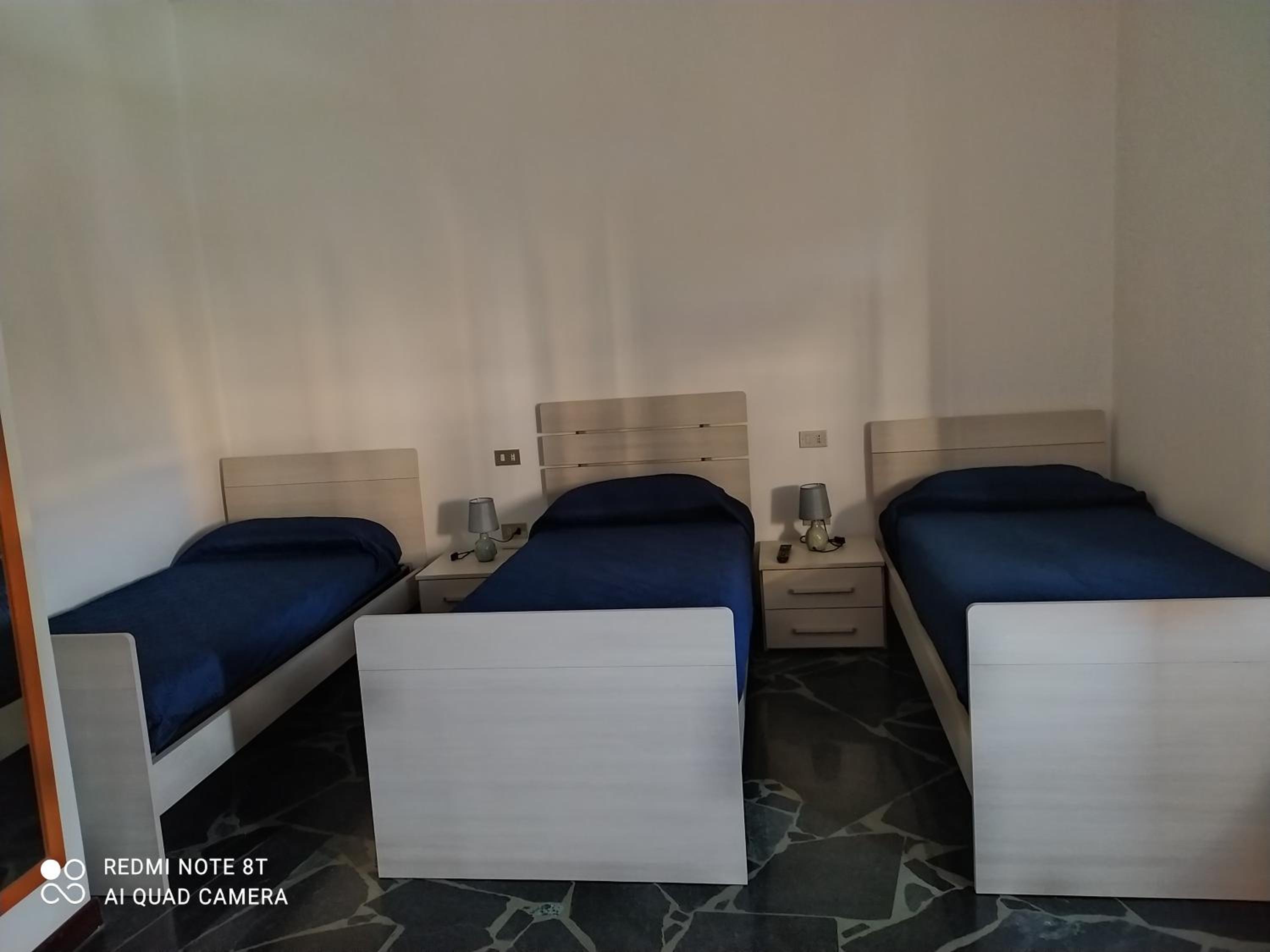 One-Bedroom Apartment - Photo 1