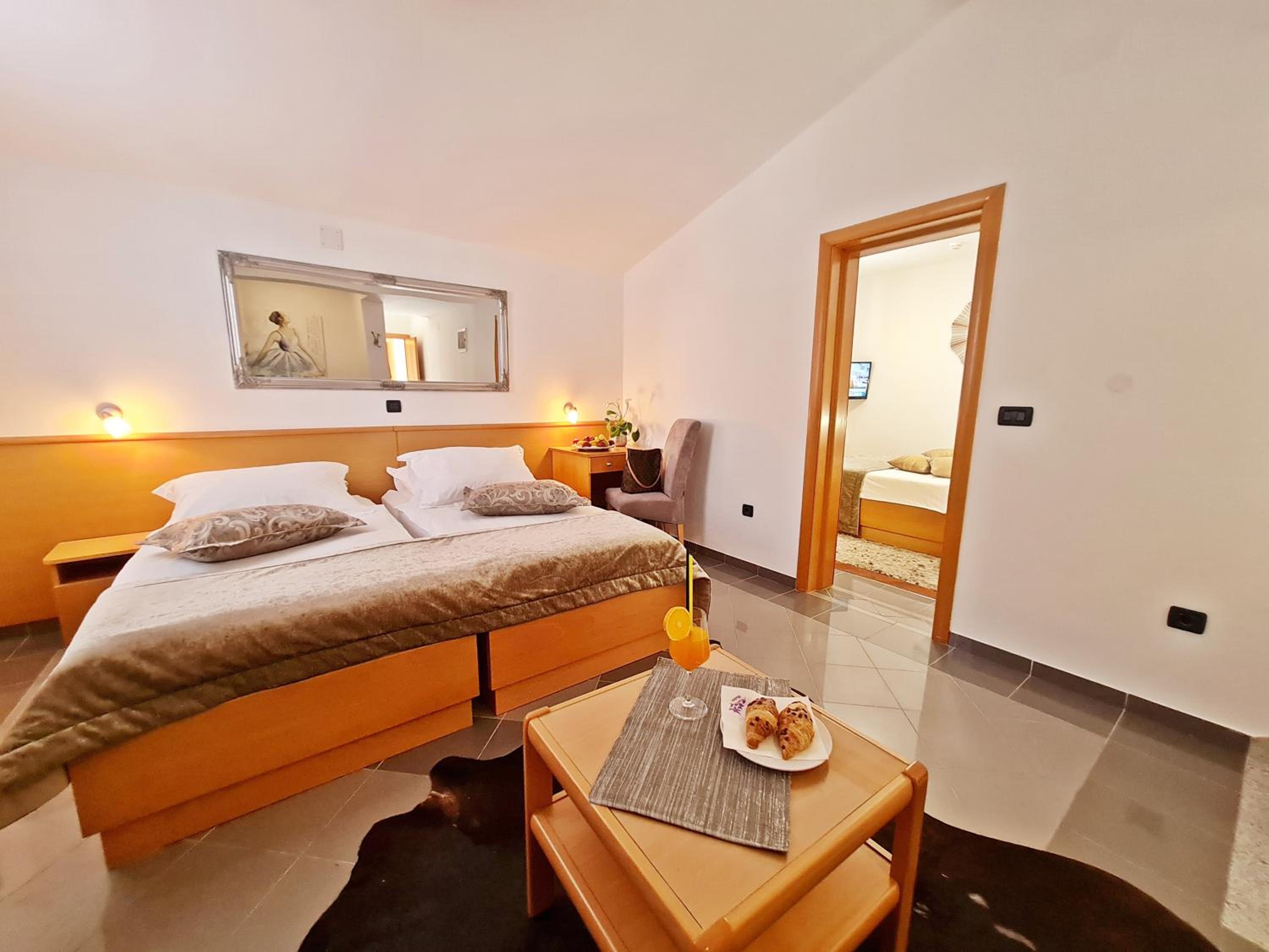 Comfort Suite with Sea View - Photo 1