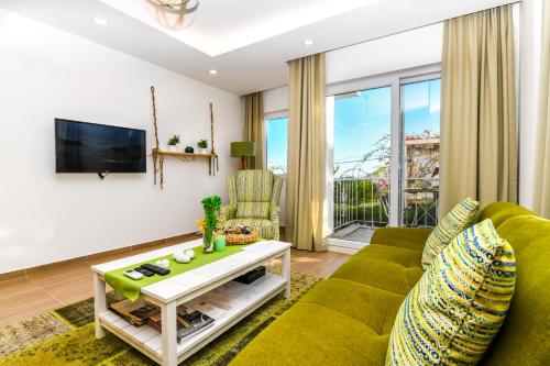Suite with Garden View photo 3