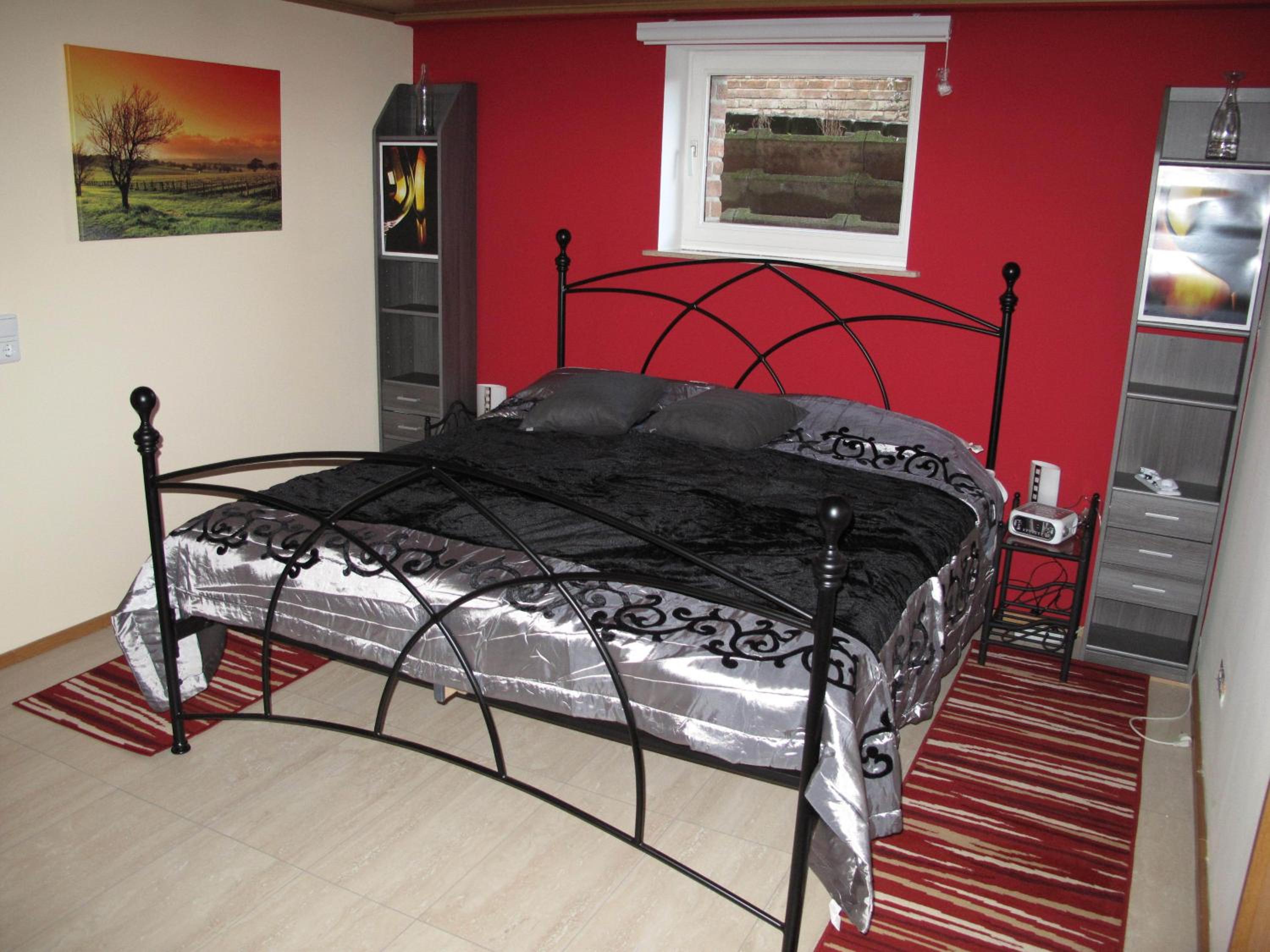 One-Bedroom Apartment - Souterrain photo 1