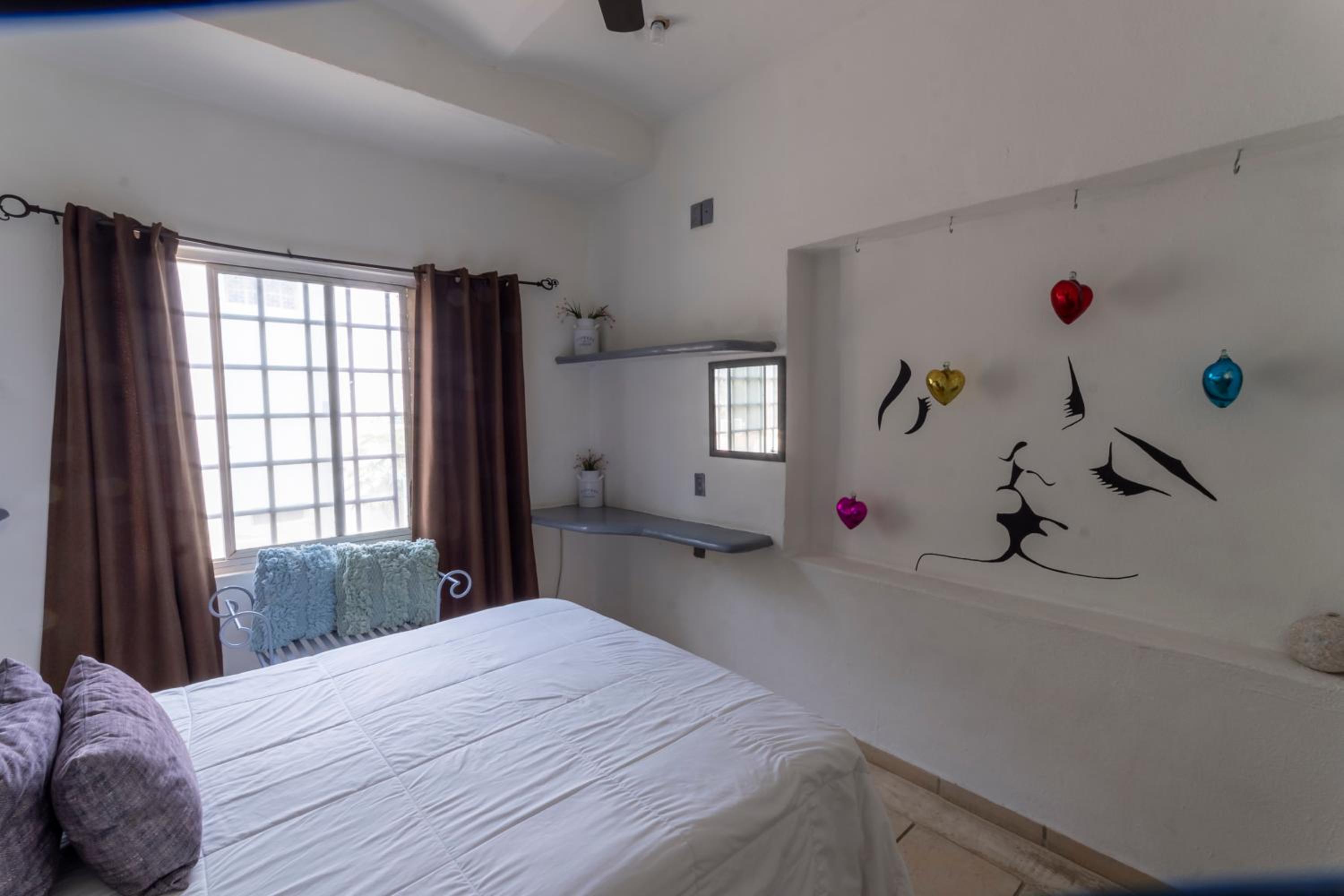 Double Room - Photo 5