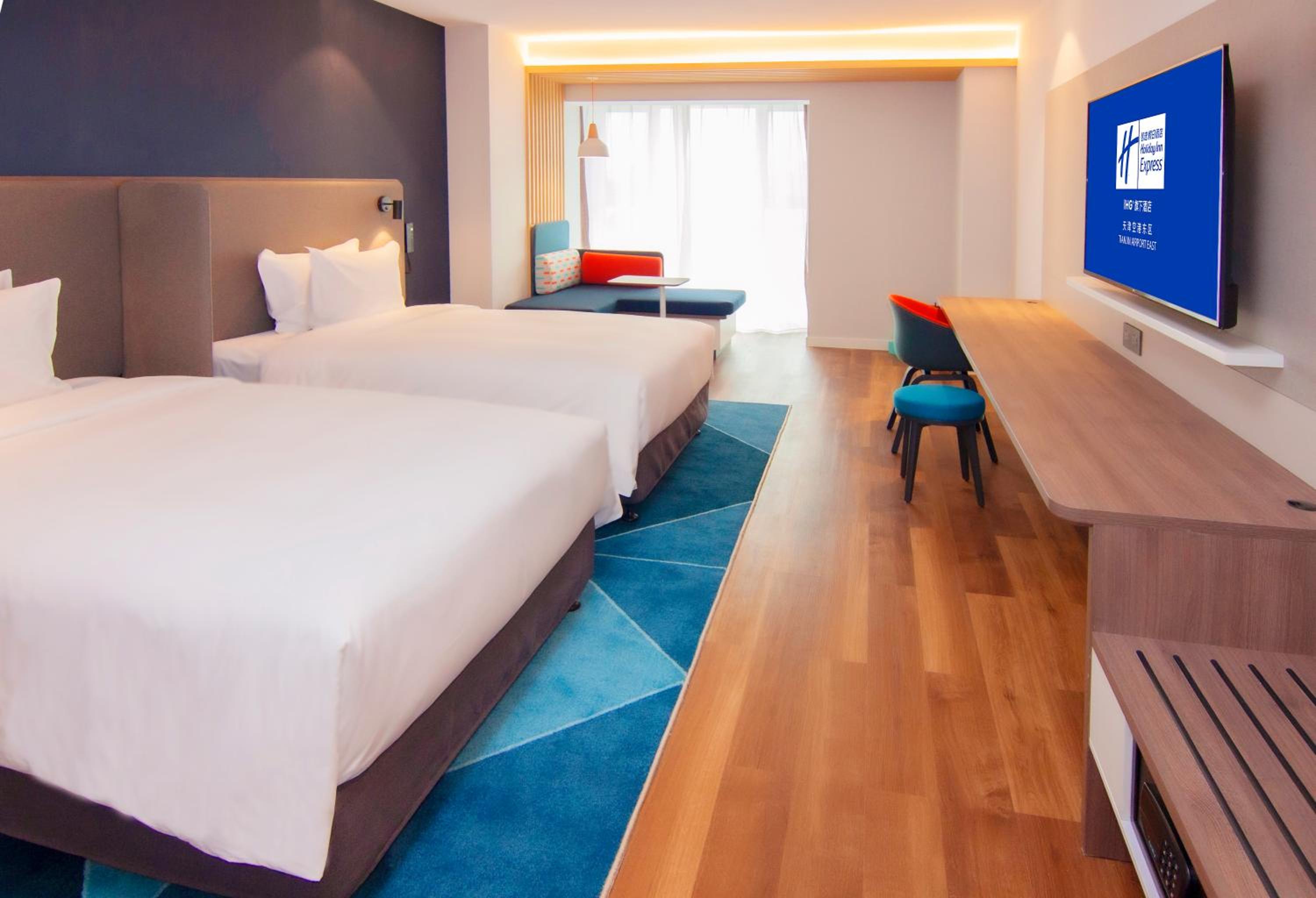 Standard Twin Room - Photo 1
