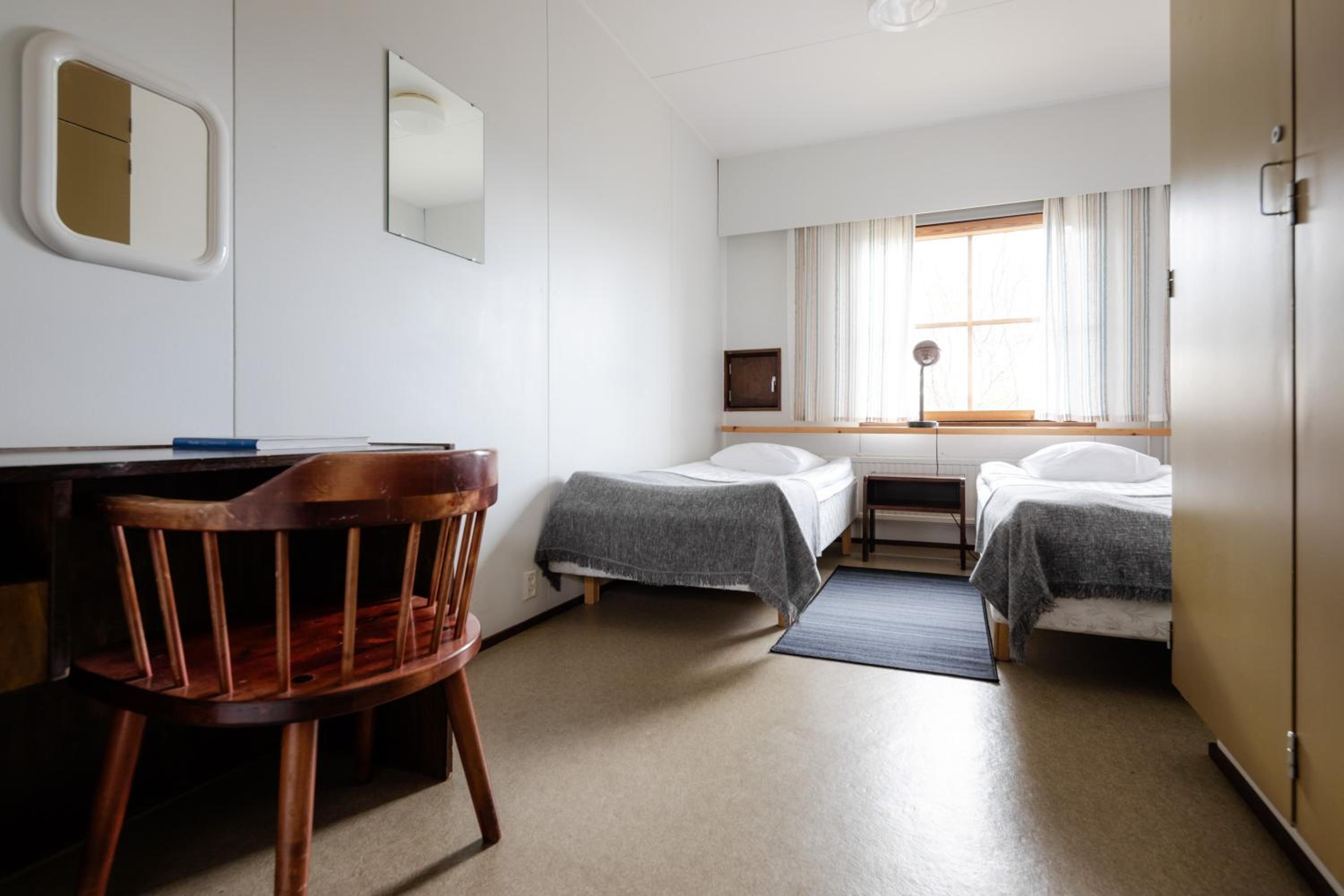 Hostel Twin Room With Shared Bathroom