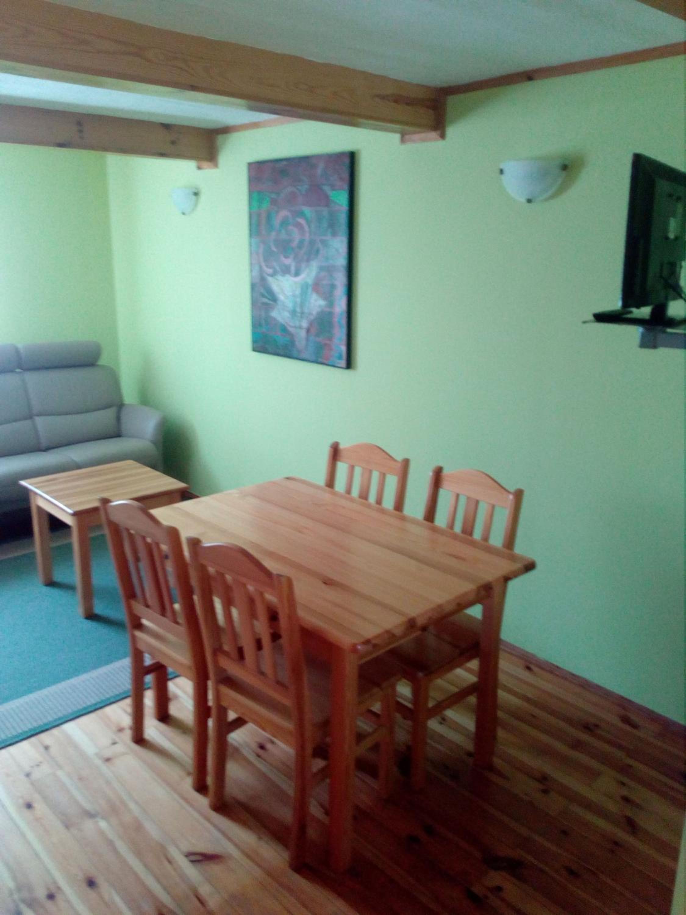 Apartment - Split Level photo 2