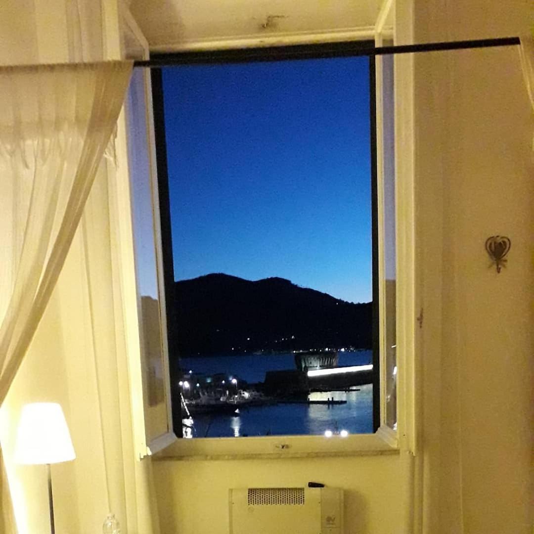 Double Room with Sea View photo 3