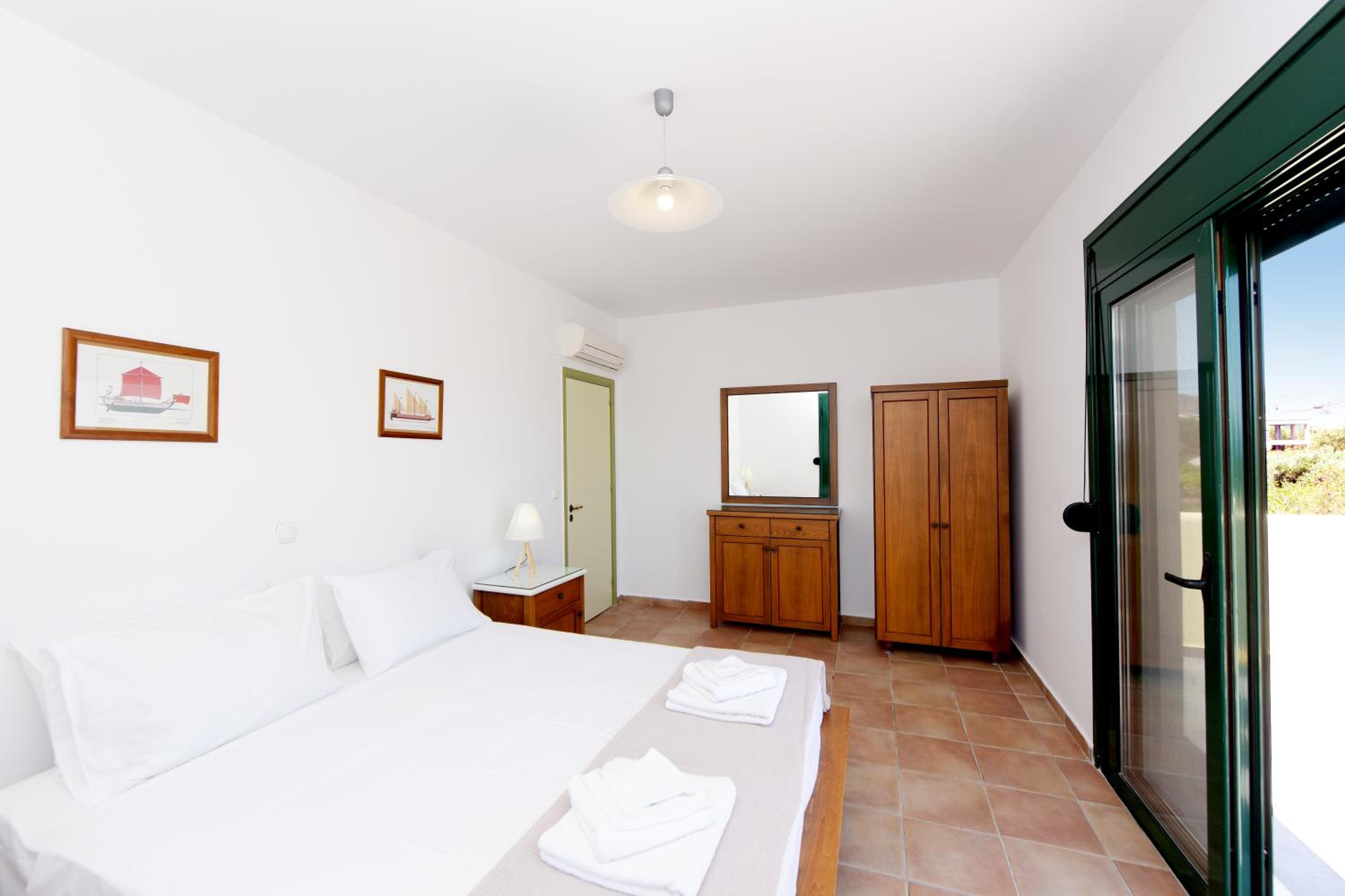 Villa - Beach Front photo 3