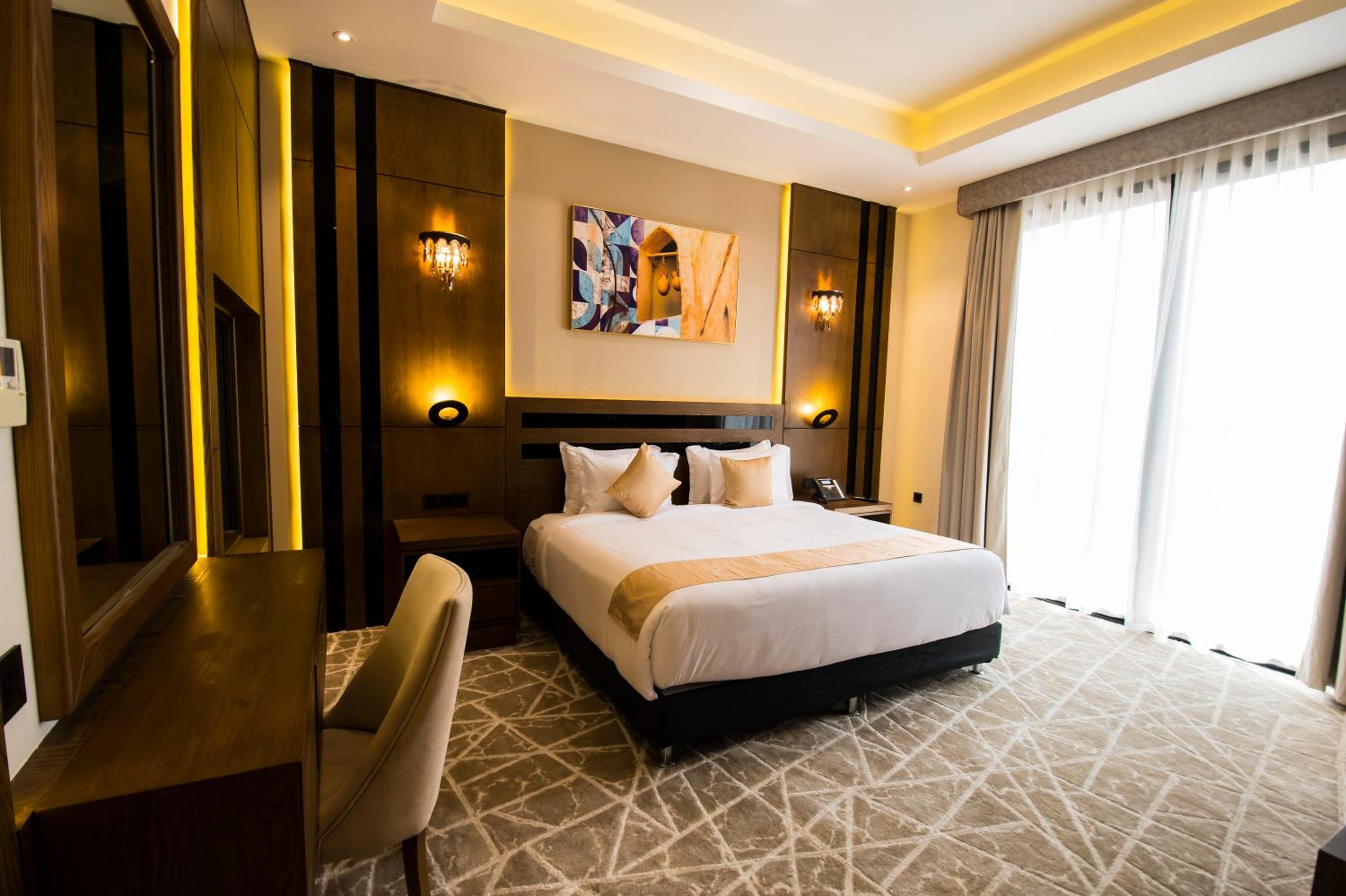 Royal Suite - Photo 1