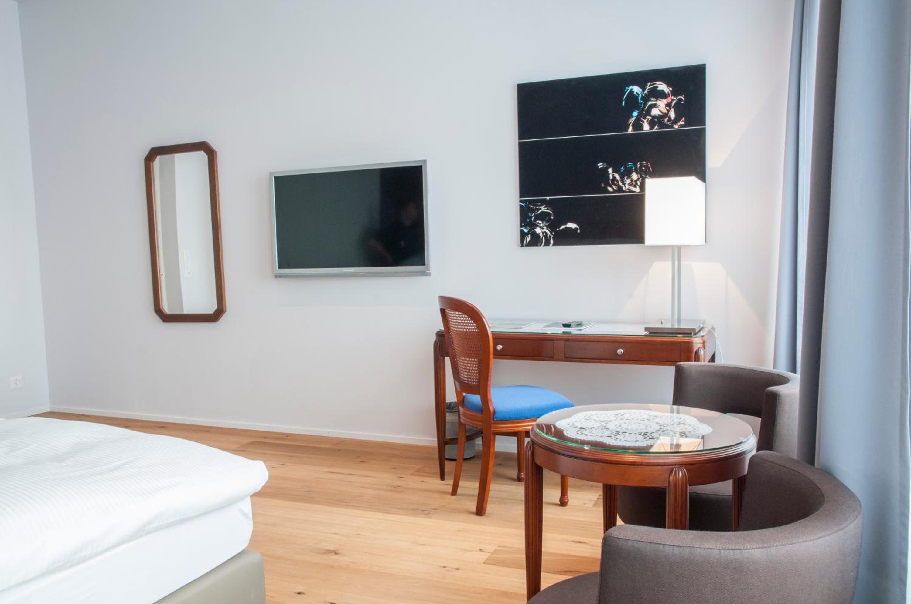 Double Room with Lake View photo 2