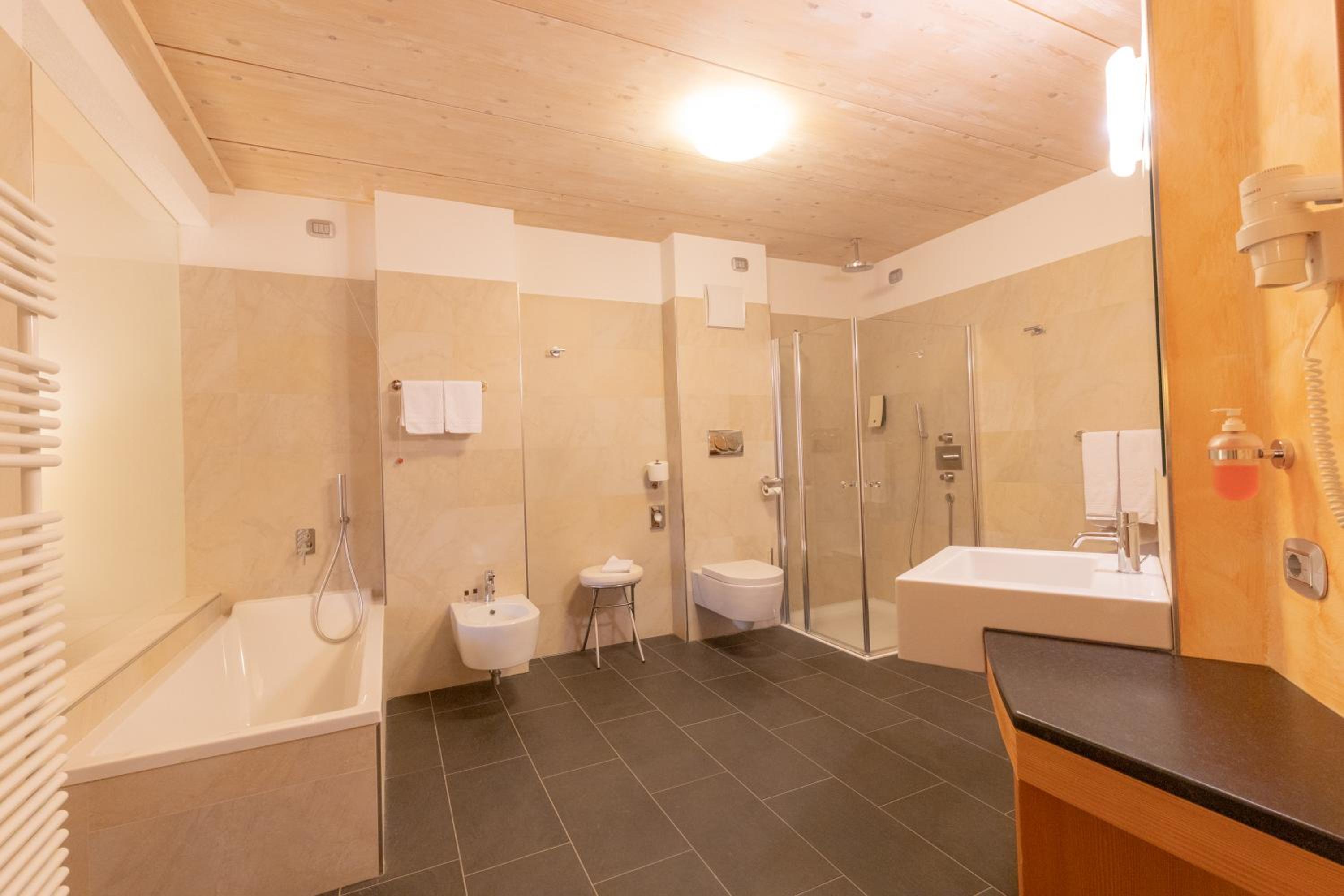Junior Suite photo 2