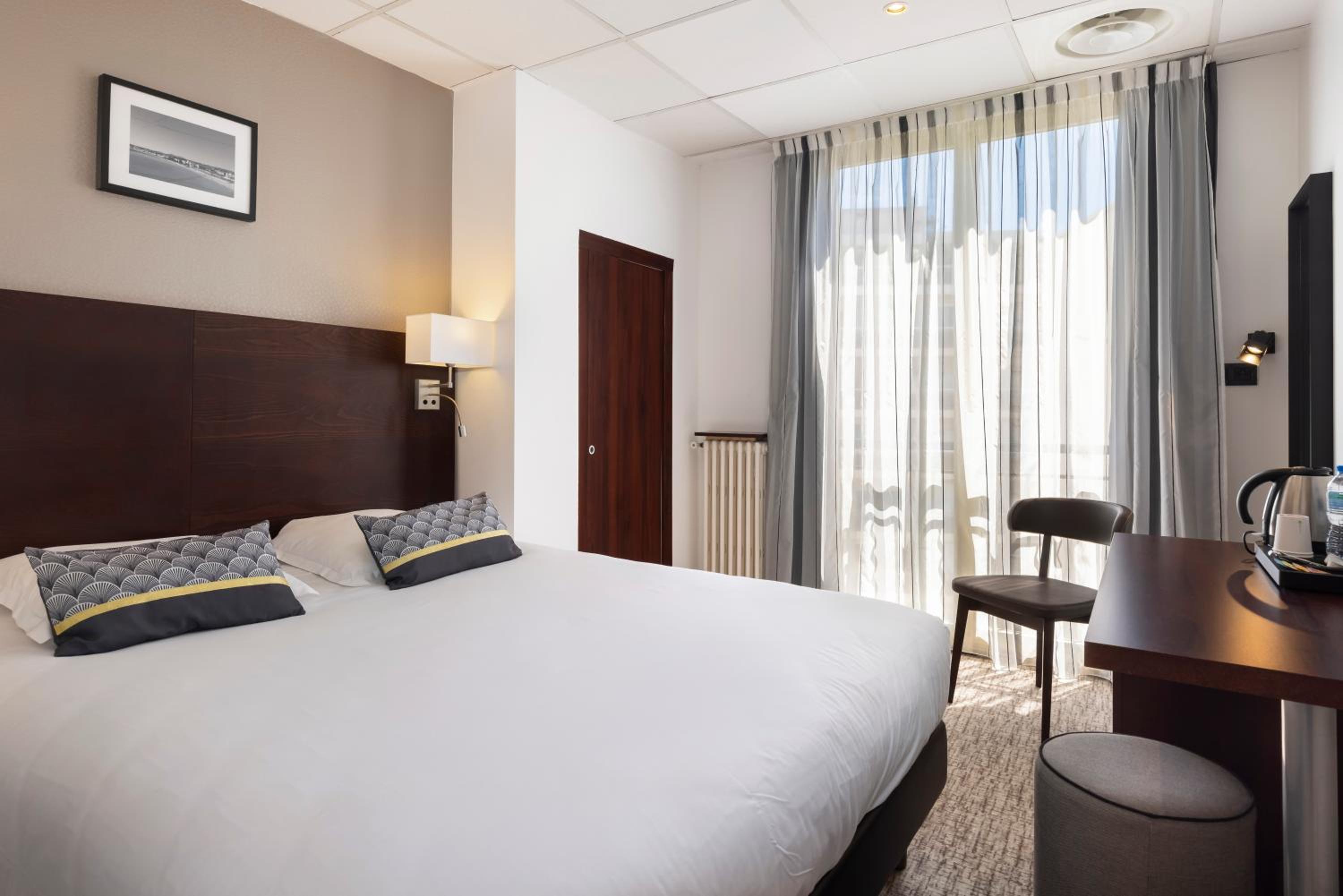 Classic Double Room - Photo 1