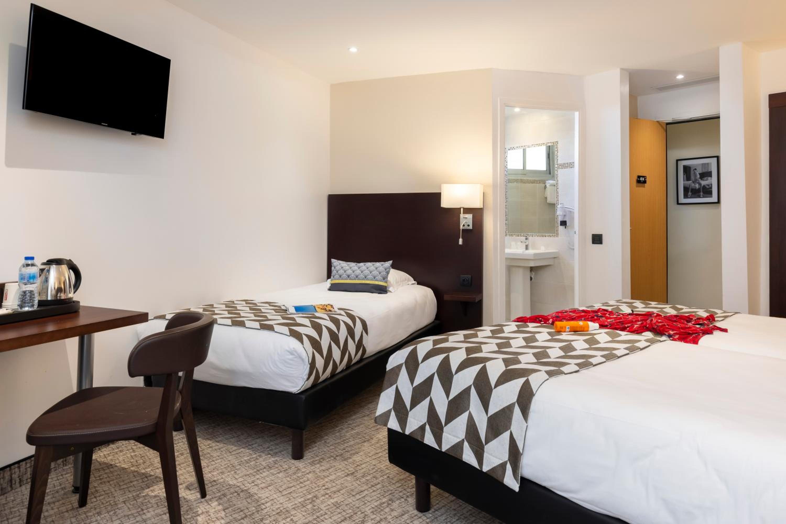Triple Room - Photo 5