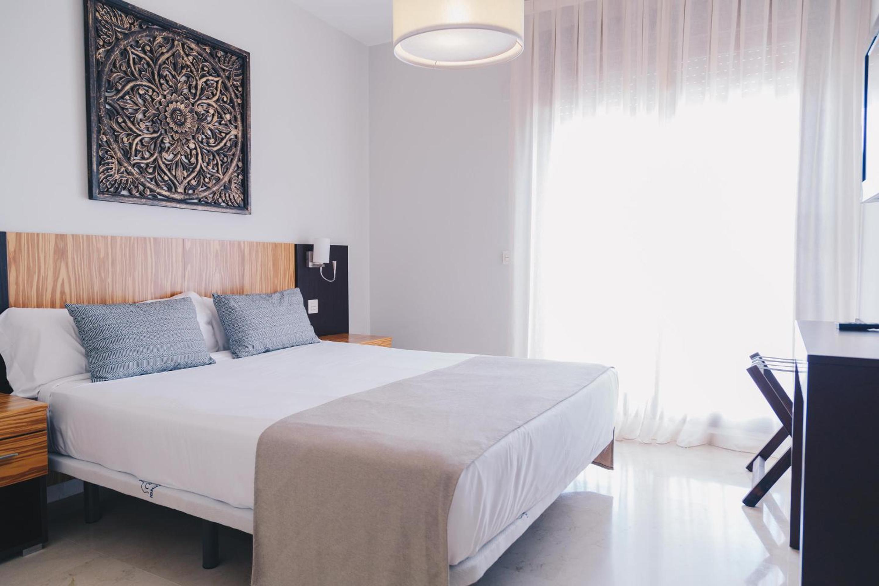 Two-Bedroom Apartment thumbnail 6