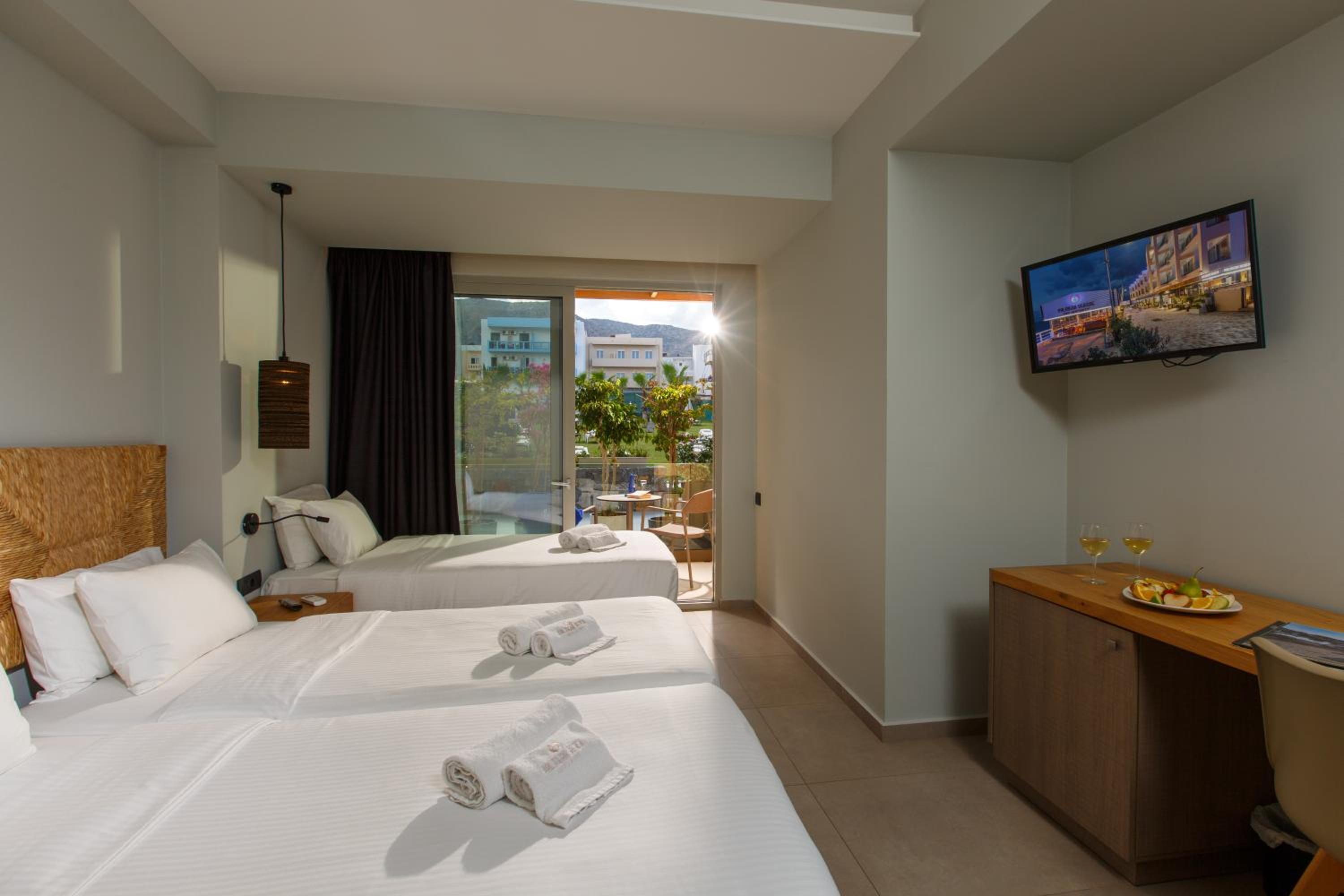 Standard  Room - Photo 9