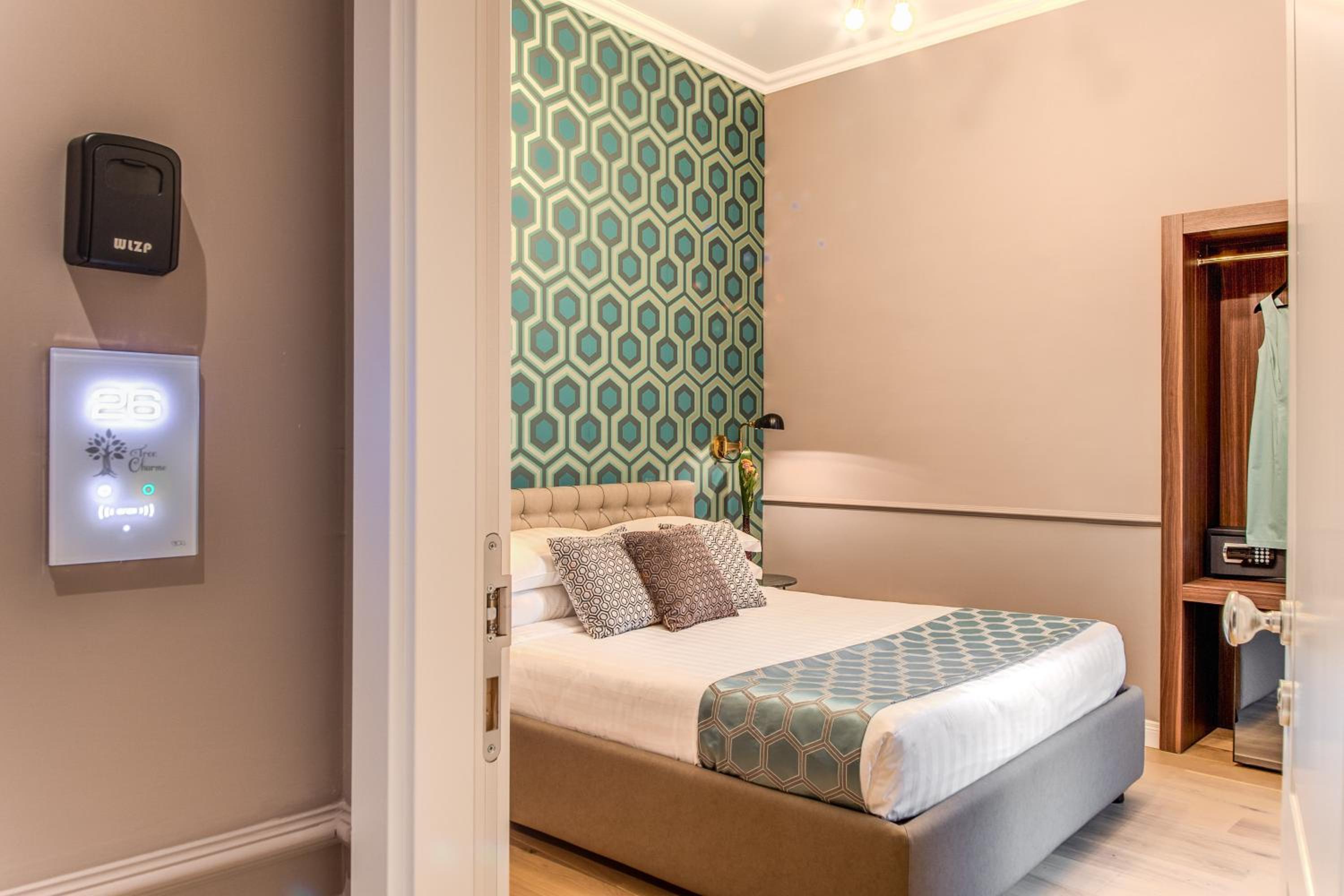 Superior Double Room photo 2