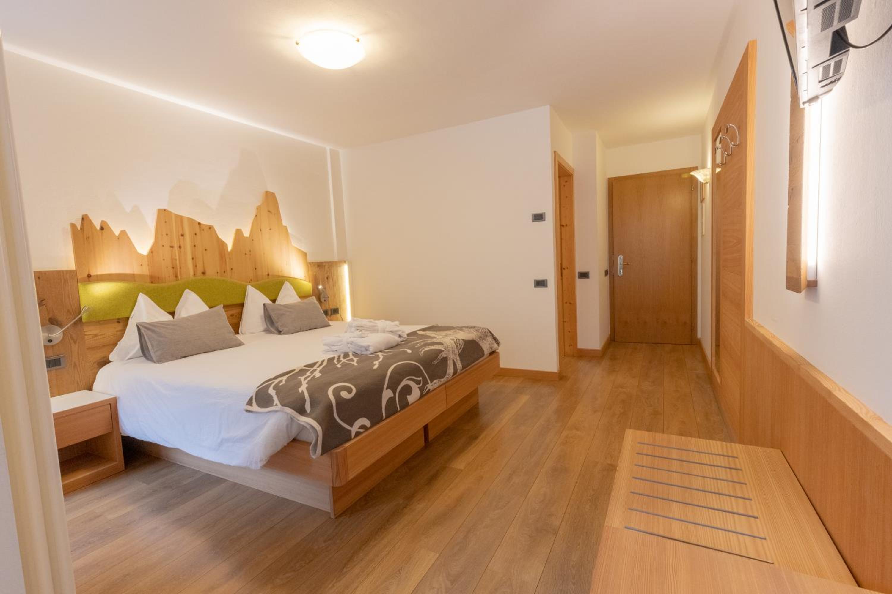 Double or Twin Room photo 3