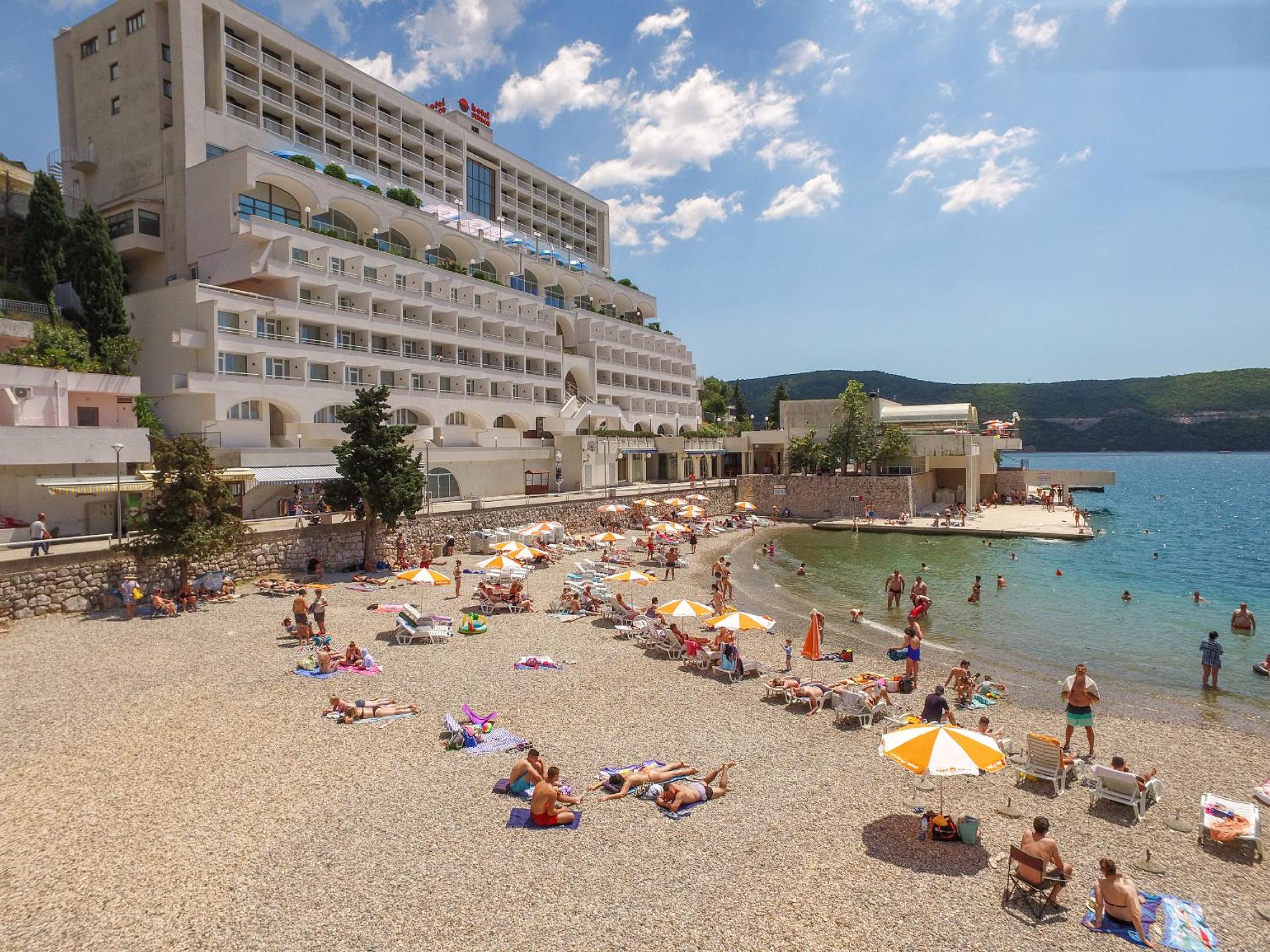 Deluxe Double Room with Balcony and Sea View photo 3