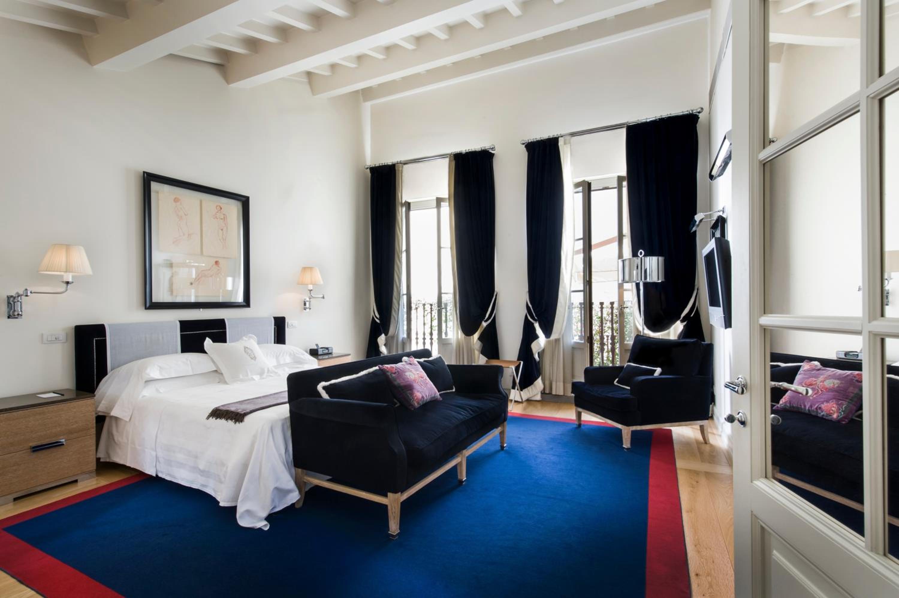 Apartment with Terrace photo 1