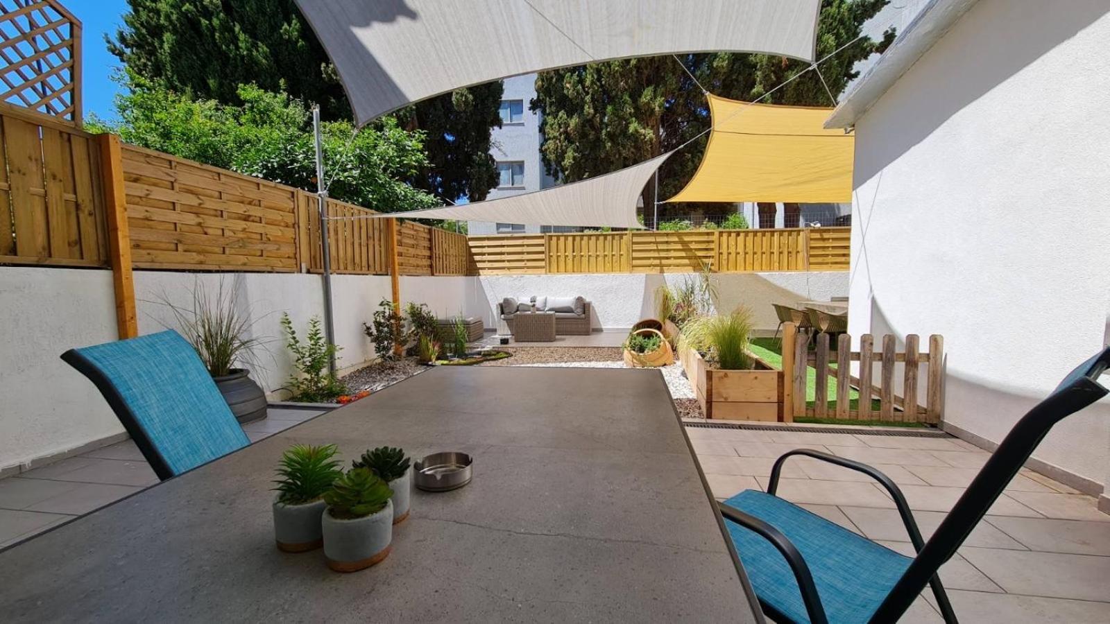 Apartment with Garden View photo 2