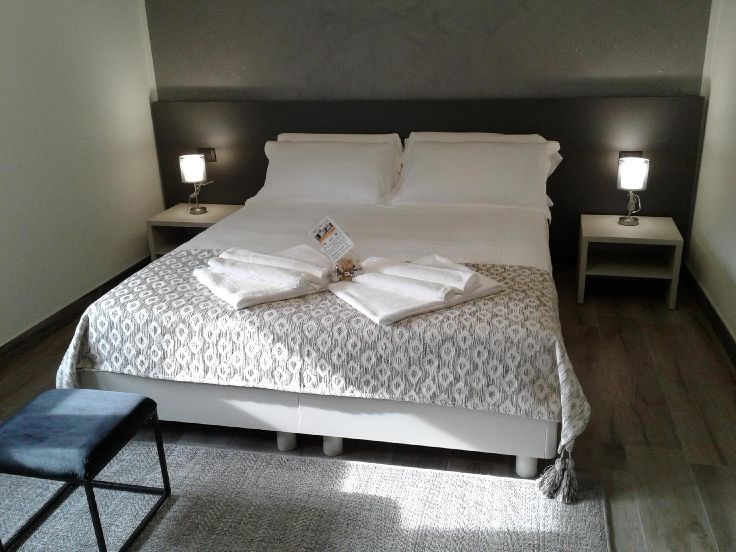 Triple Room - Photo 1