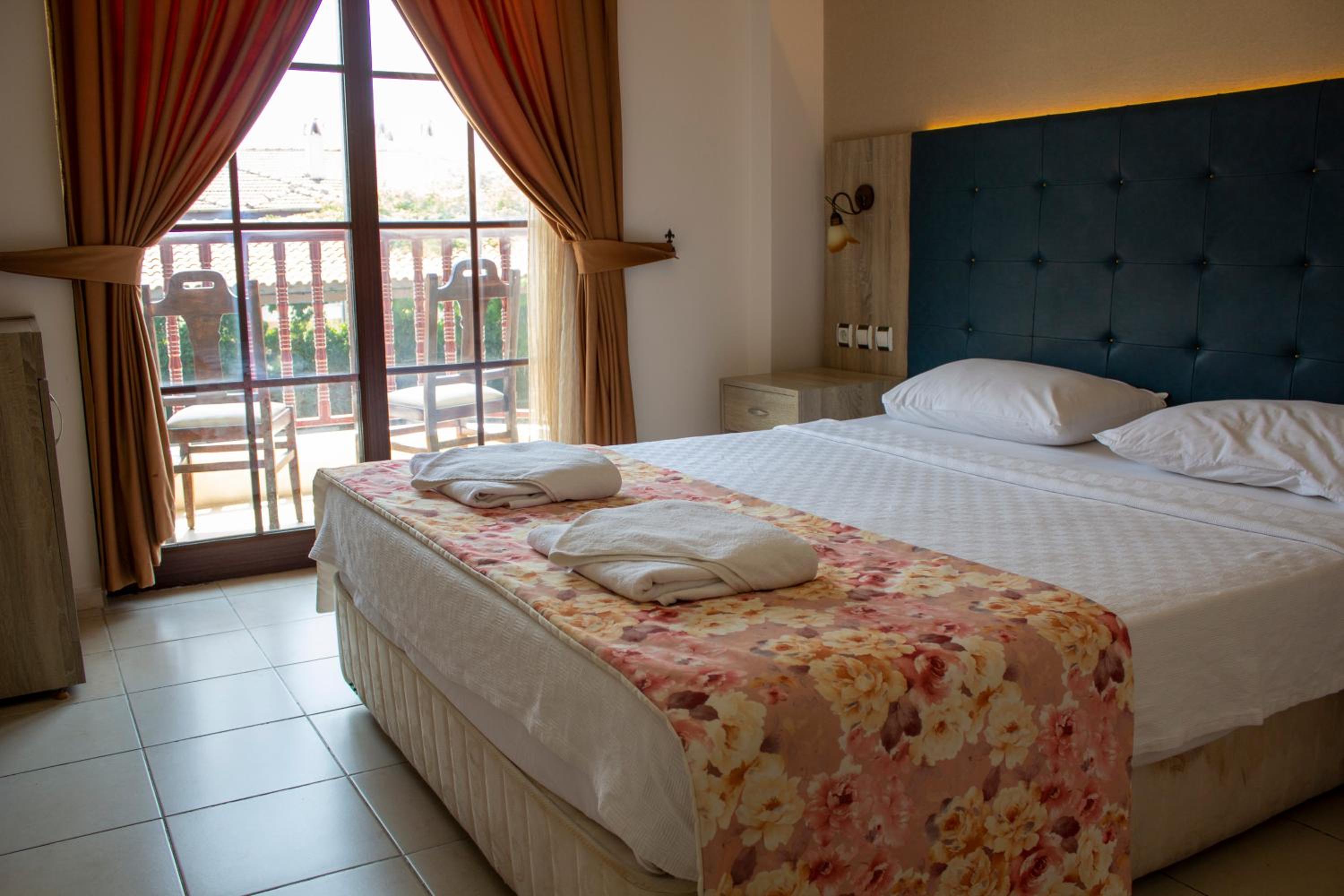 Basic Single Room photo 3